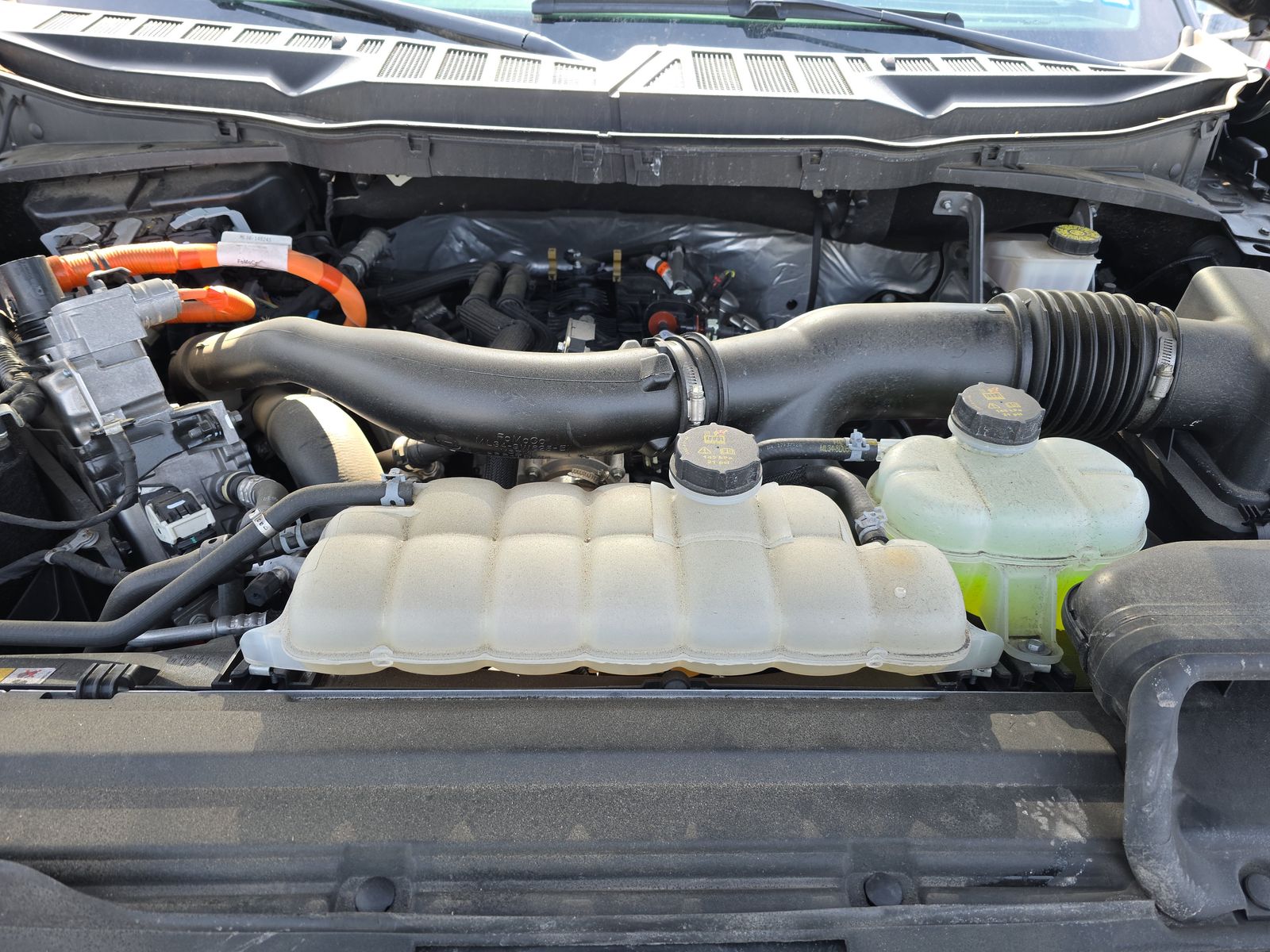 2024 Ford F-150 Hybrid XLT AWD