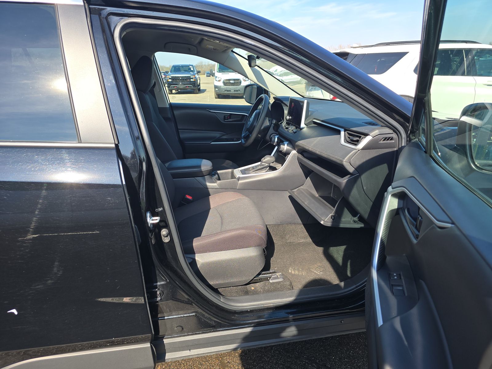 2024 Toyota RAV4 LE AWD