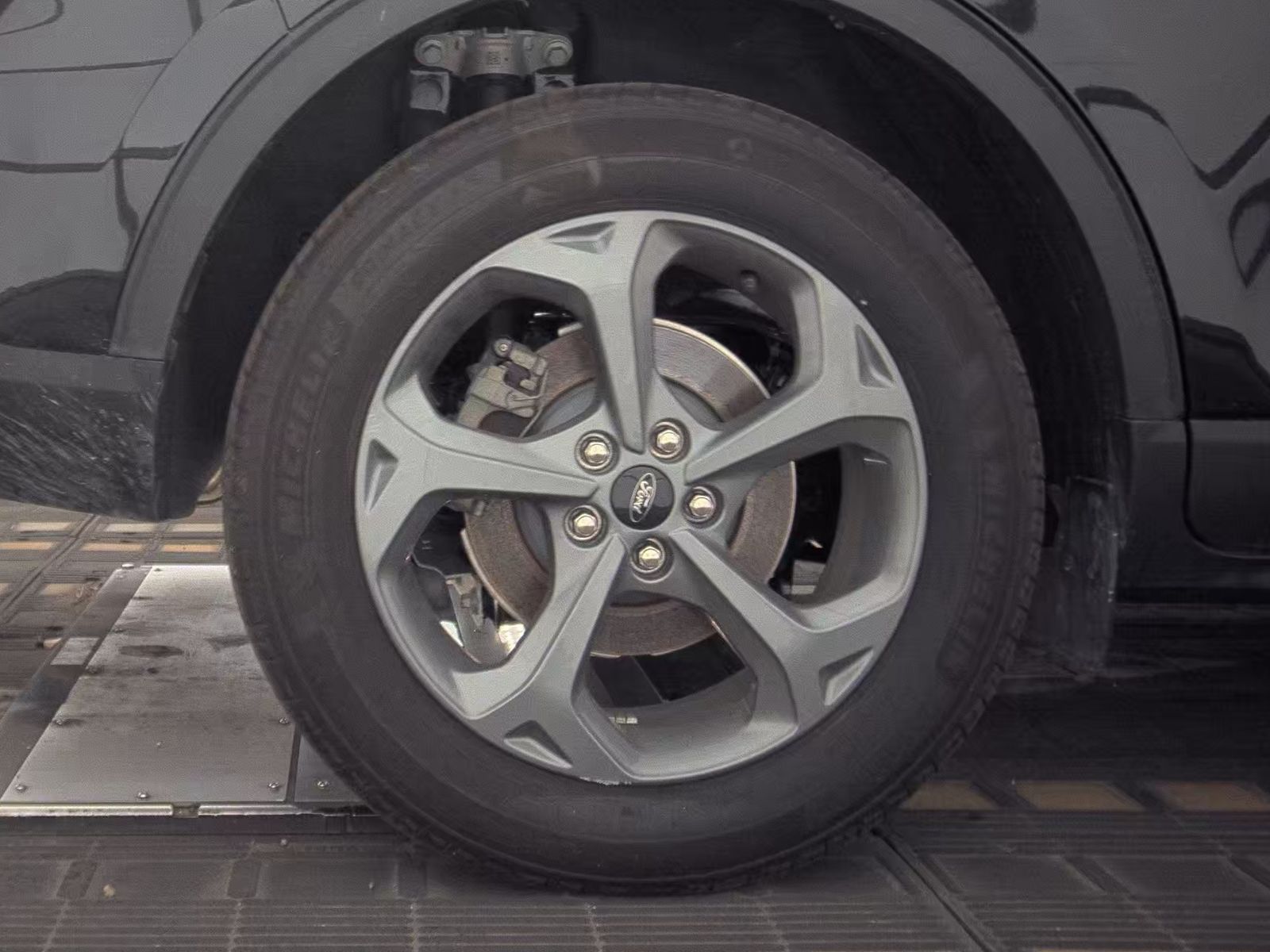 2025 Ford Escape Hybrid ST-Line Elite AWD