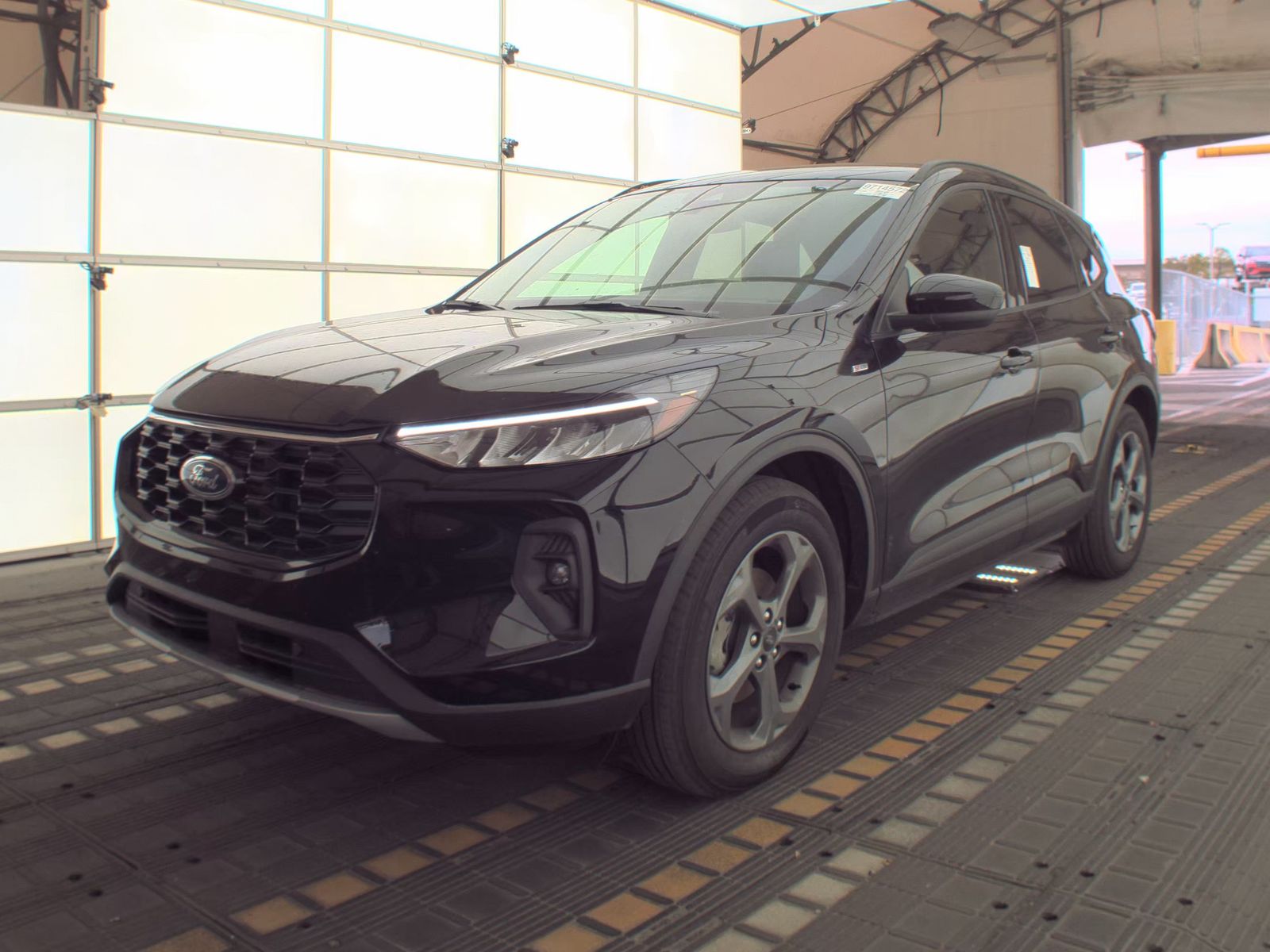 2025 Ford Escape Hybrid ST-Line Elite AWD