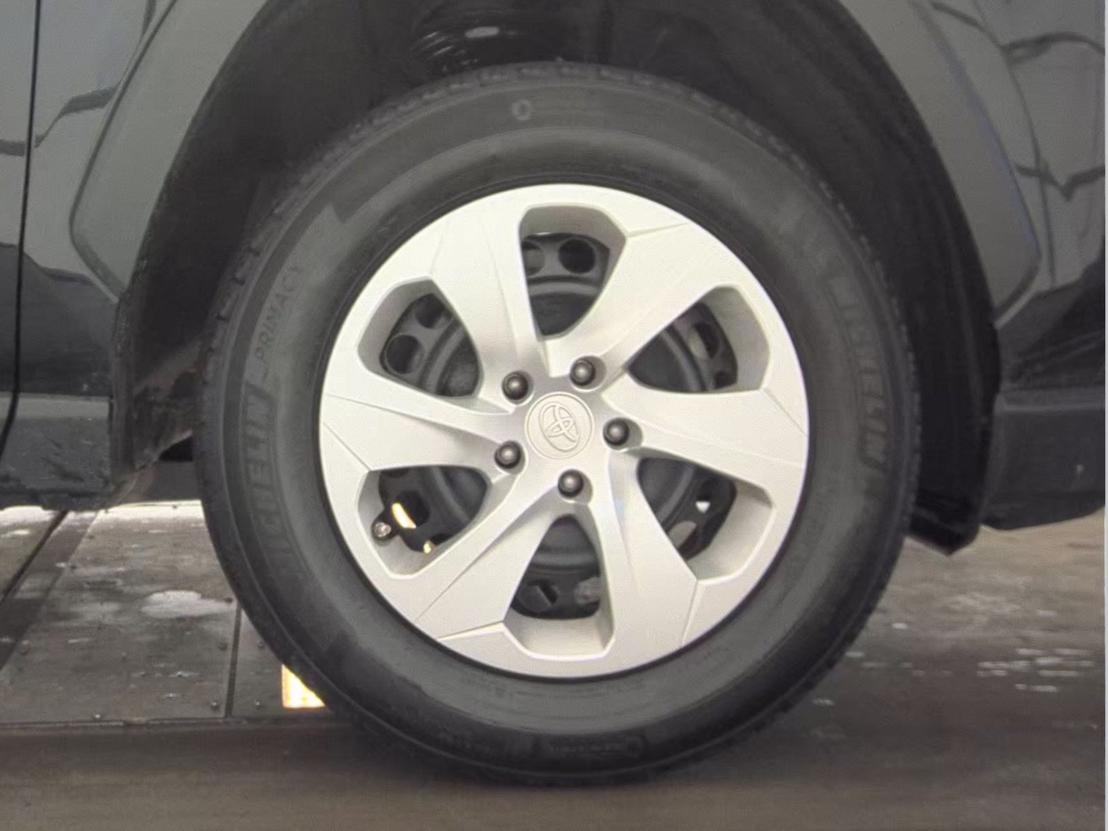 2024 Toyota RAV4 LE AWD