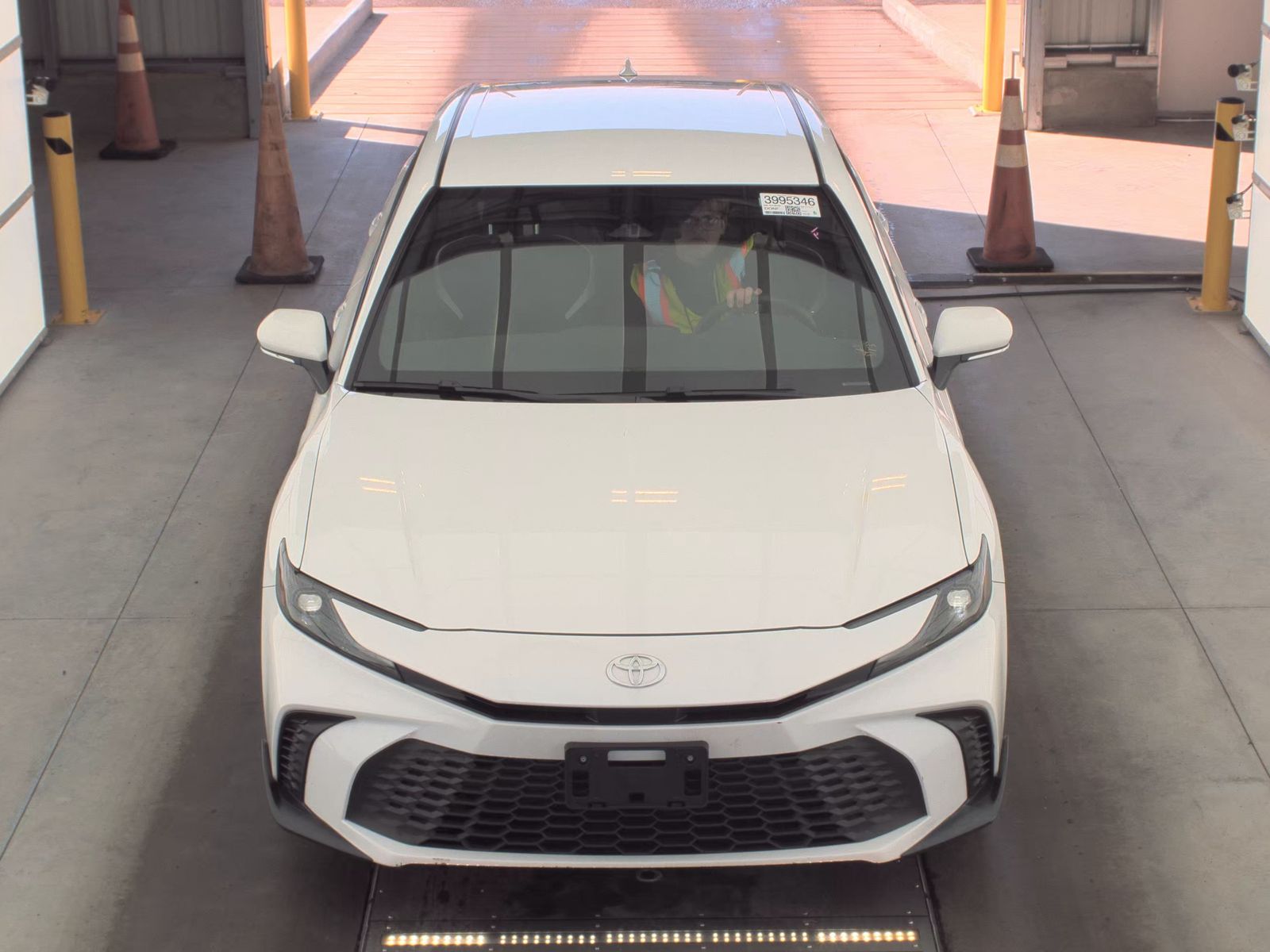 2025 Toyota Camry SE FWD