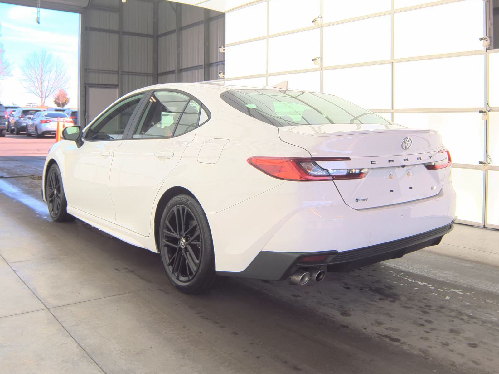 2025 Toyota Camry SE FWD