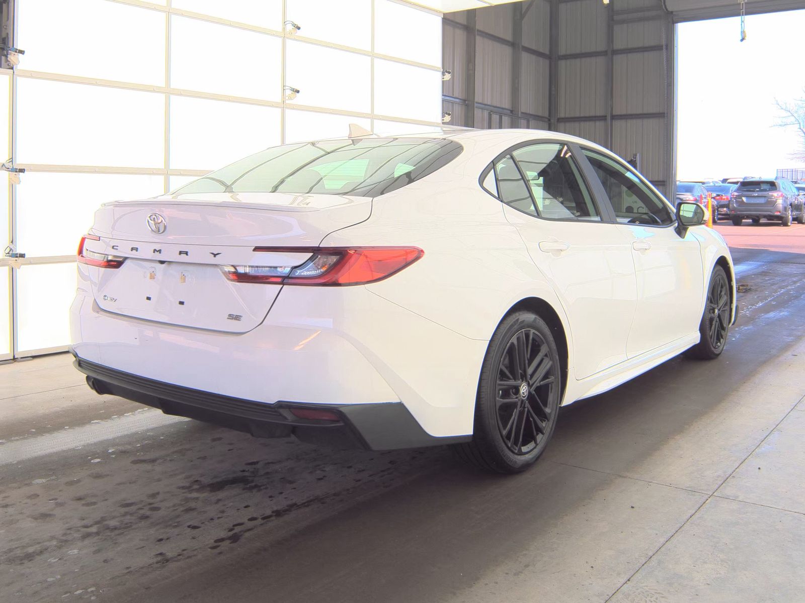 2025 Toyota Camry SE FWD