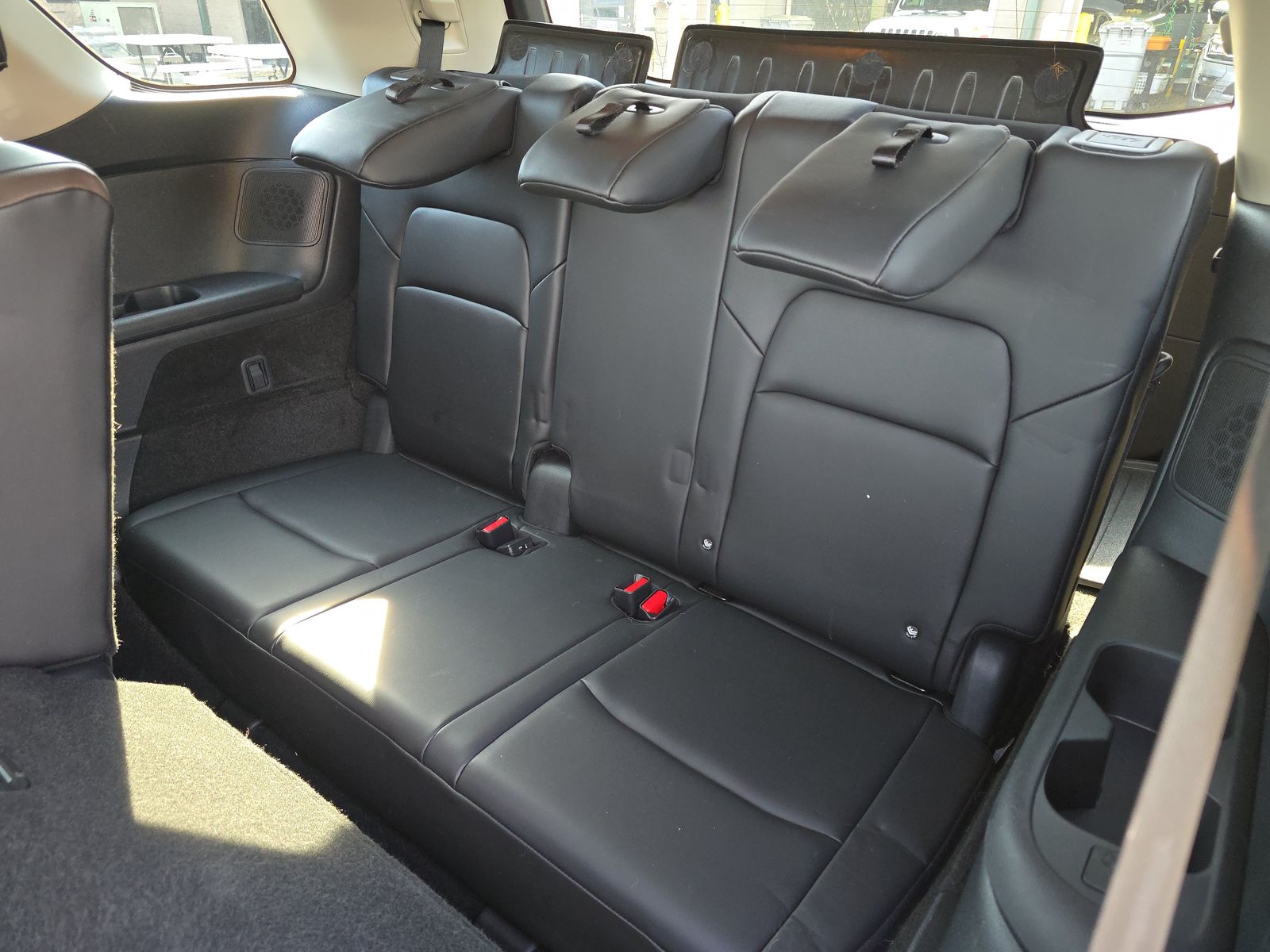 2024 Nissan Pathfinder Platinum FWD