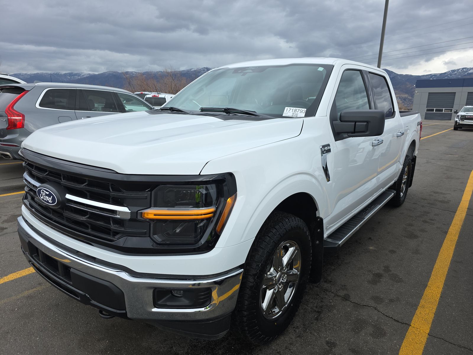 2025 Ford F-150 XLT AWD