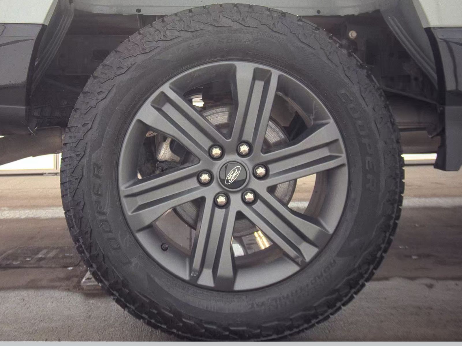 2023 Ford F-150 XLT AWD