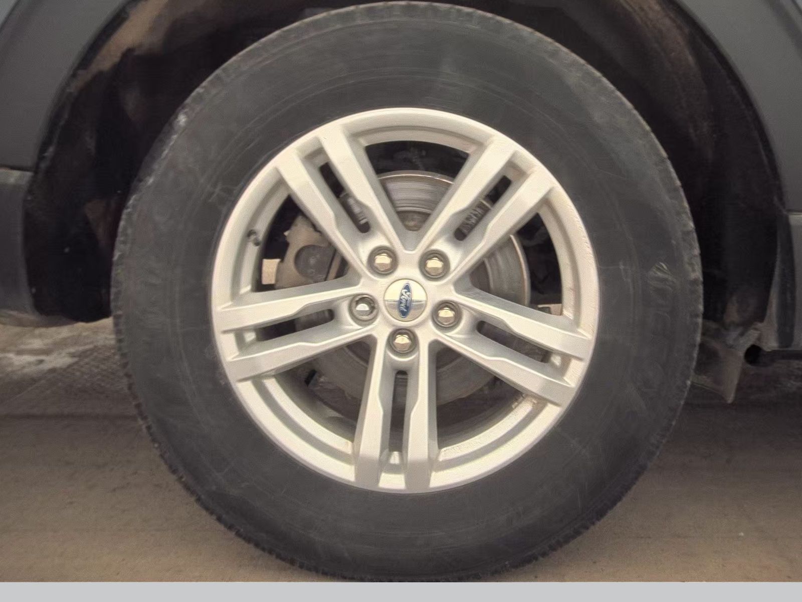 2024 Ford Explorer XLT AWD
