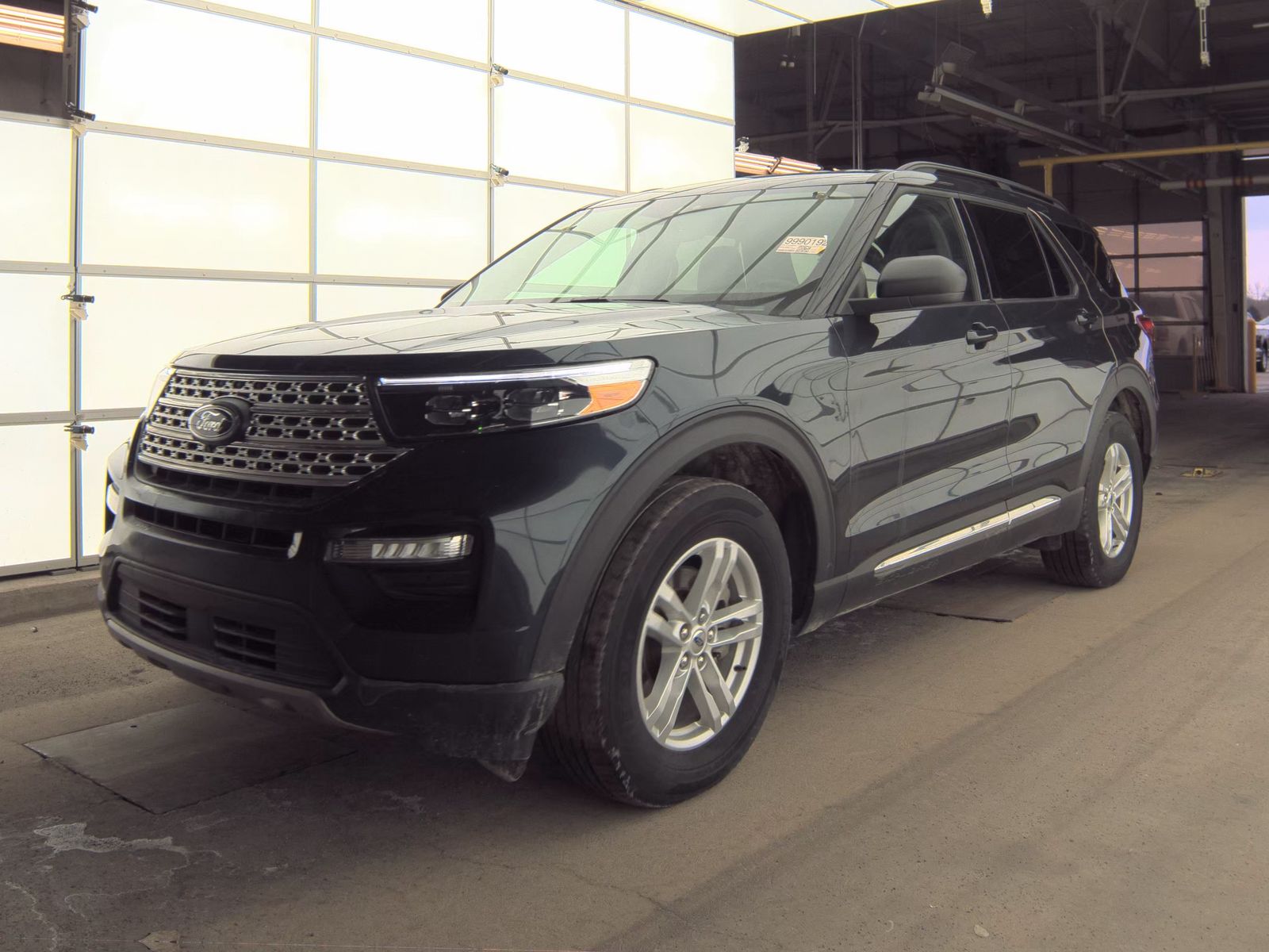2024 Ford Explorer XLT AWD