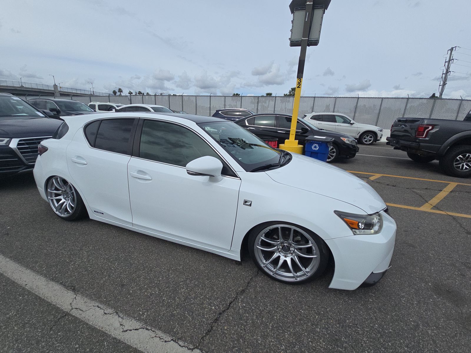 2017 Lexus CT CT 200h F SPORT FWD