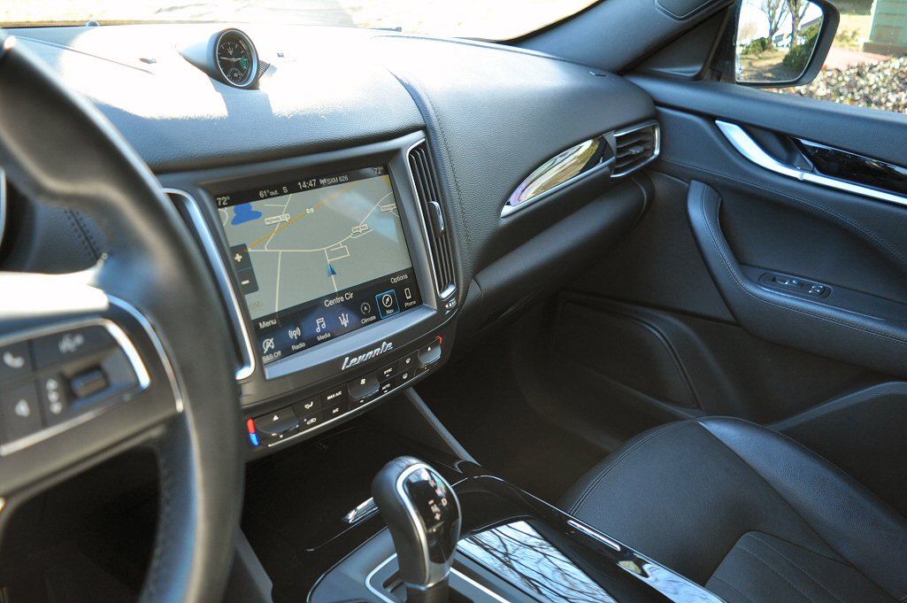 2018 Maserati Levante Base AWD