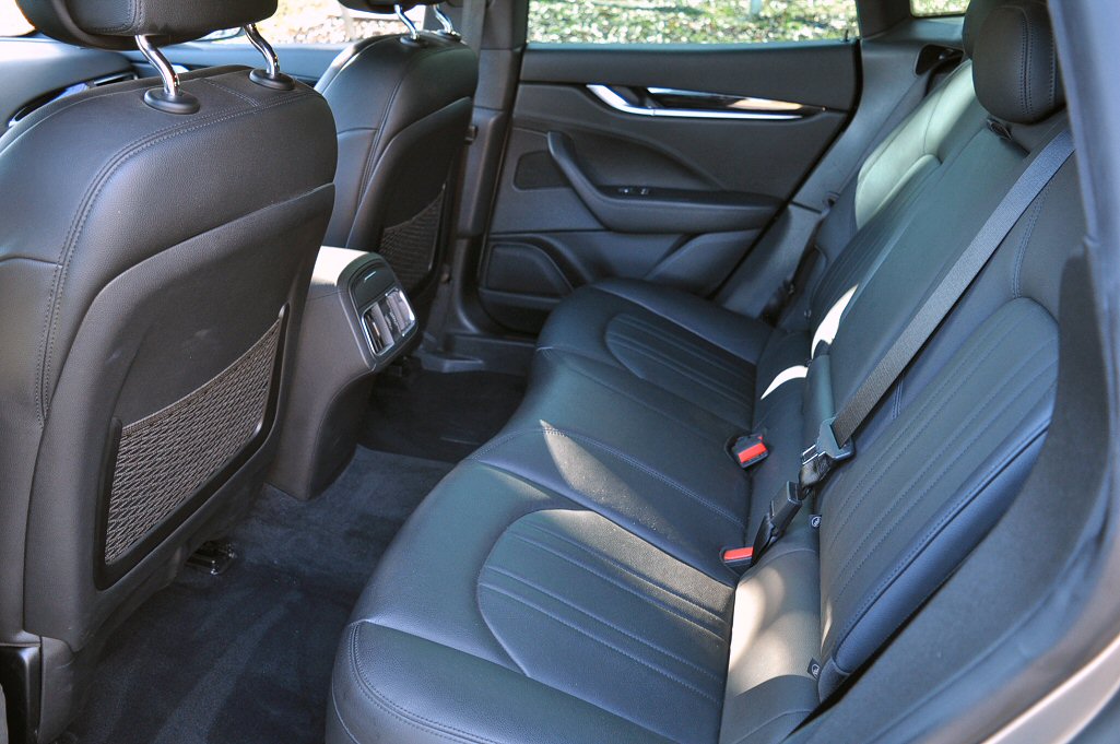 2018 Maserati Levante Base AWD