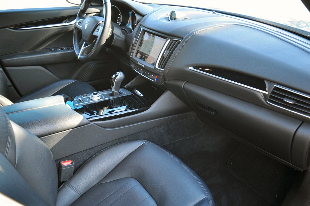 2018 Maserati Levante Base AWD