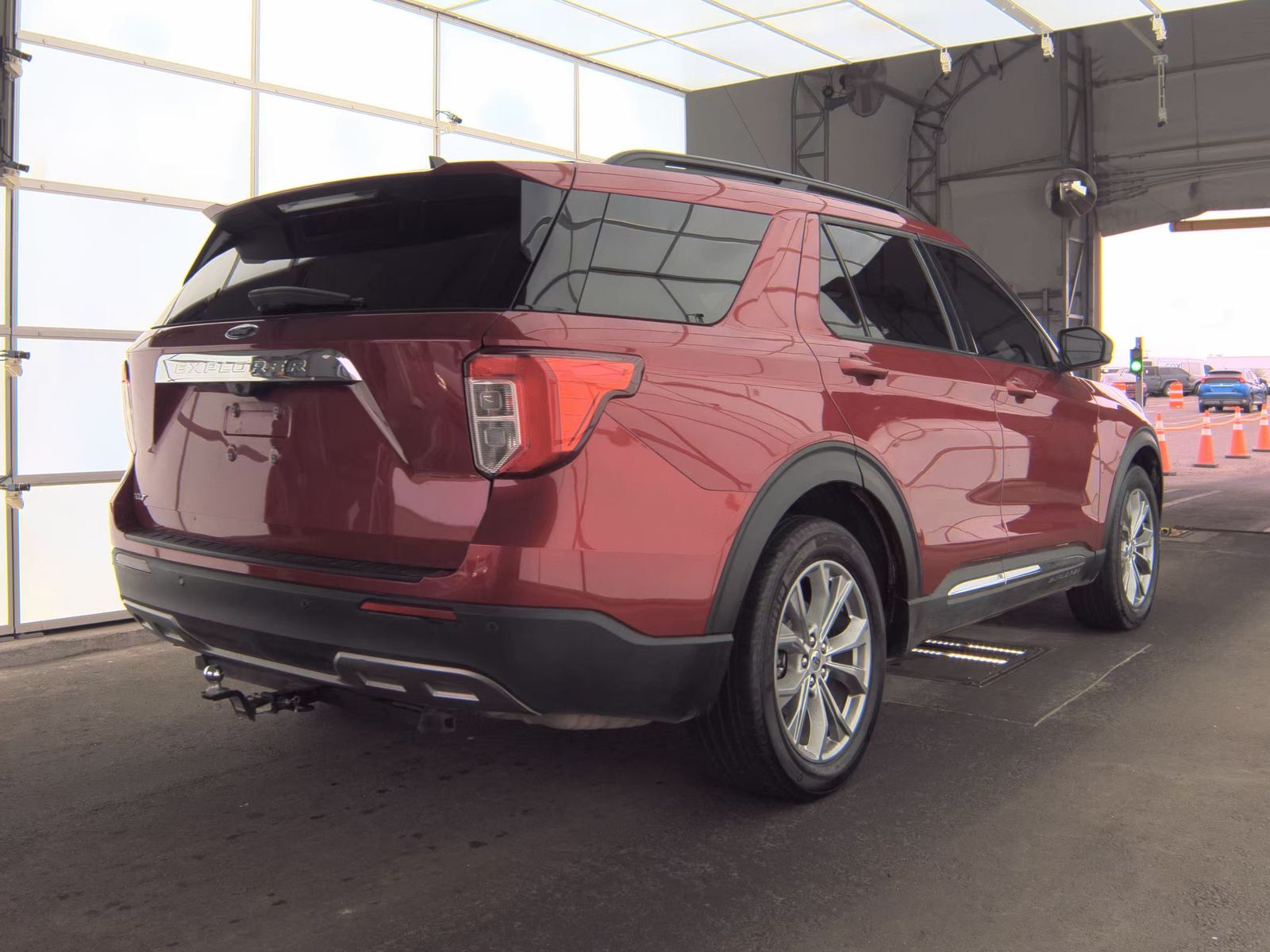 2023 Ford Explorer XLT RWD