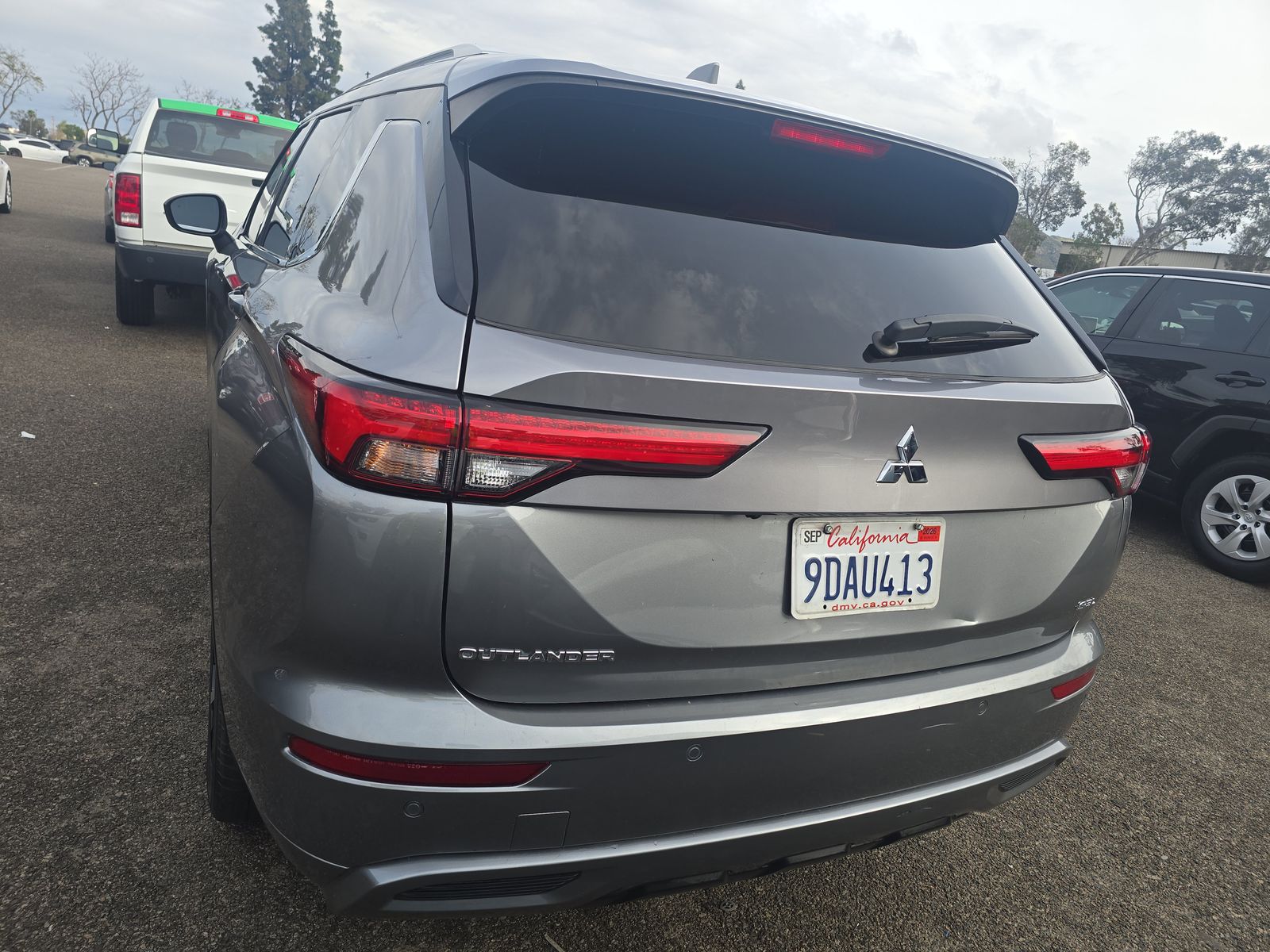 2022 Mitsubishi Outlander SEL FWD