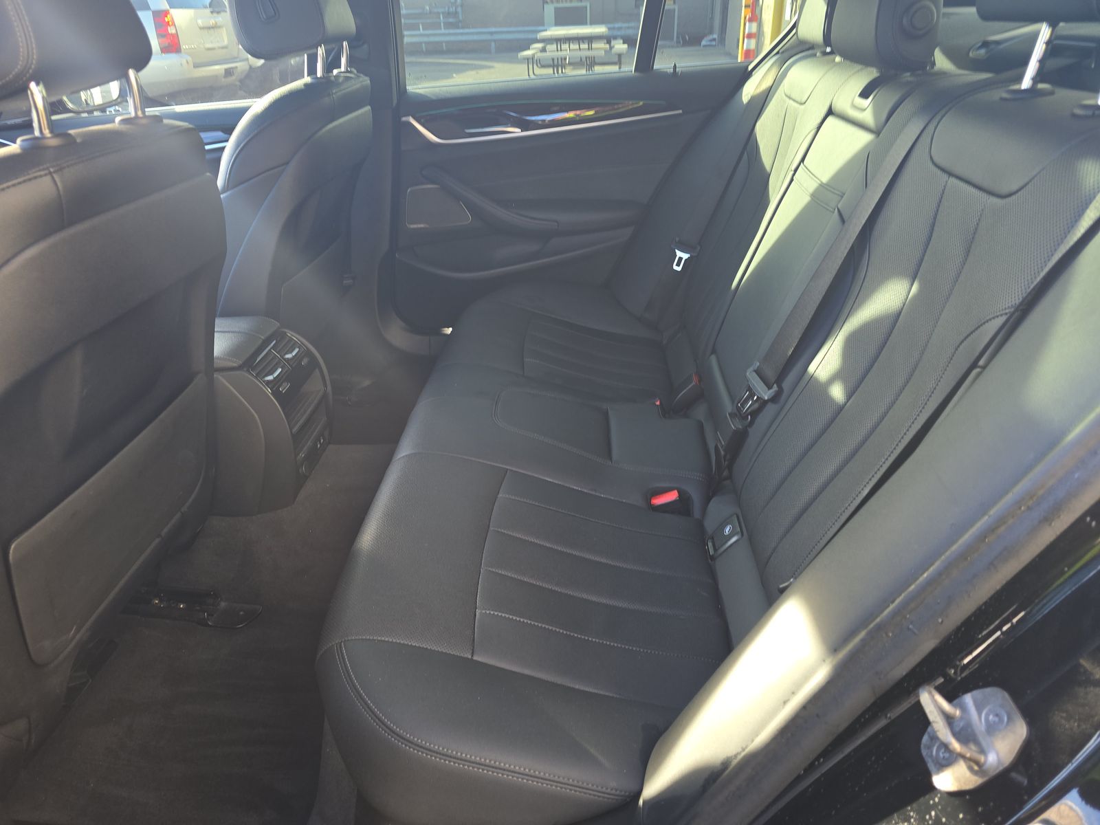 2023 BMW 5 Series 530e xDrive AWD