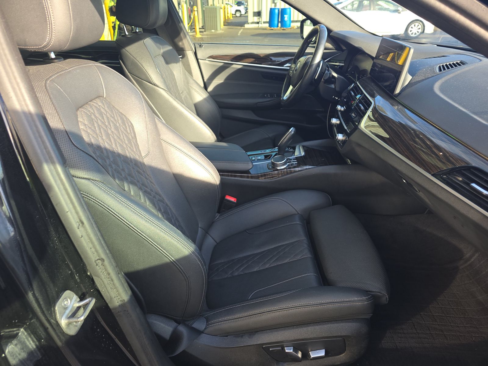 2023 BMW 5 Series 530e xDrive AWD