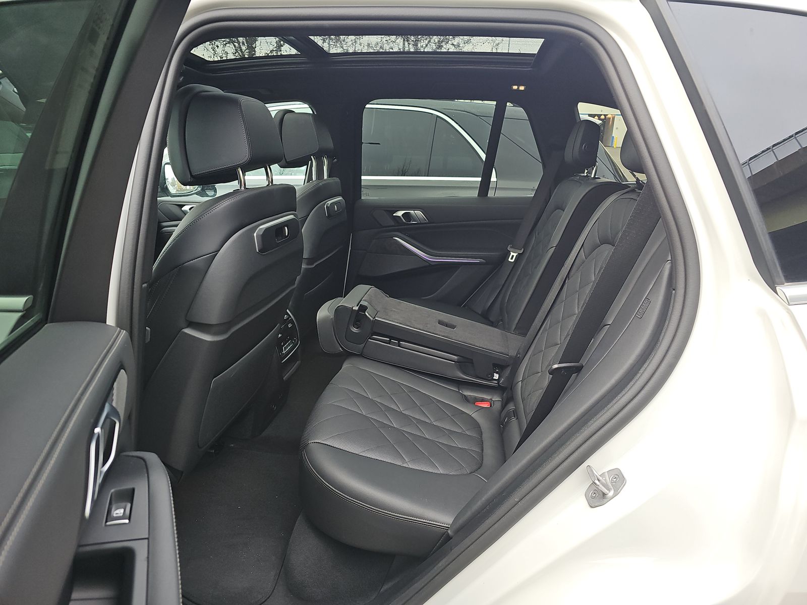 2025 BMW X5 xDrive40i AWD