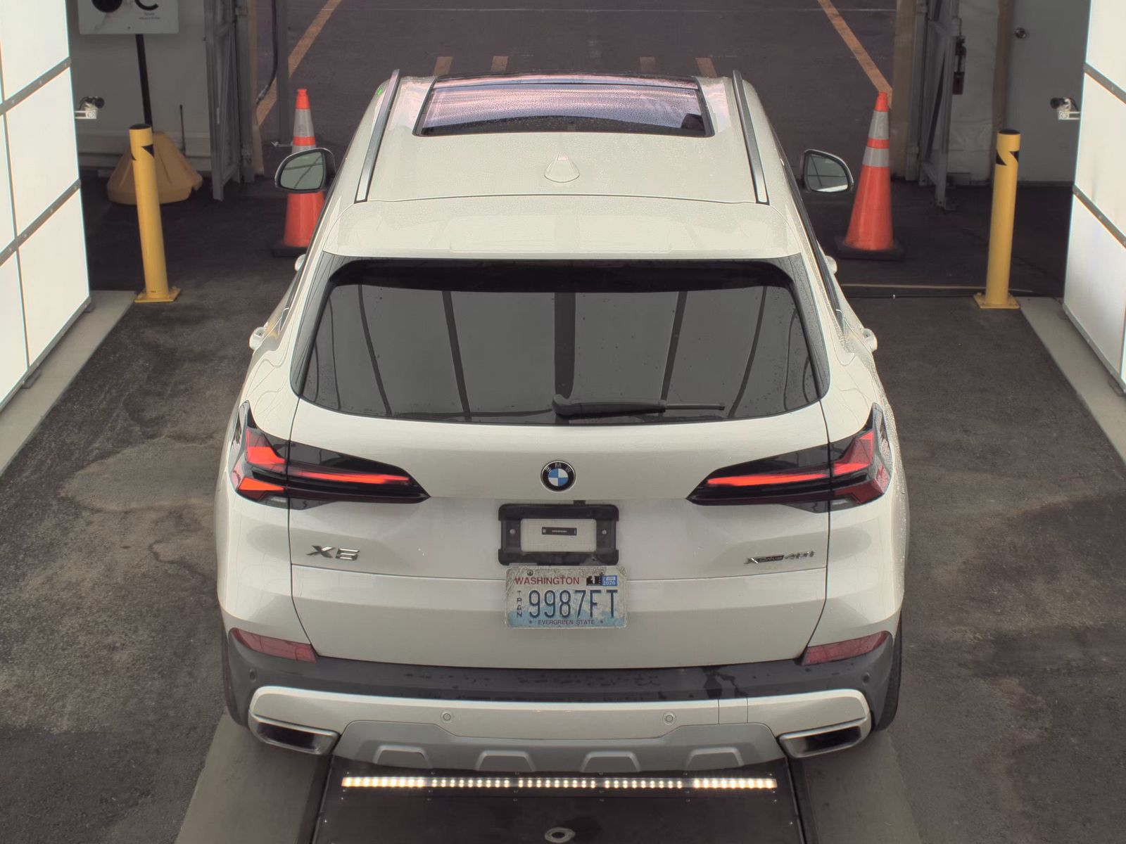 2025 BMW X5 xDrive40i AWD