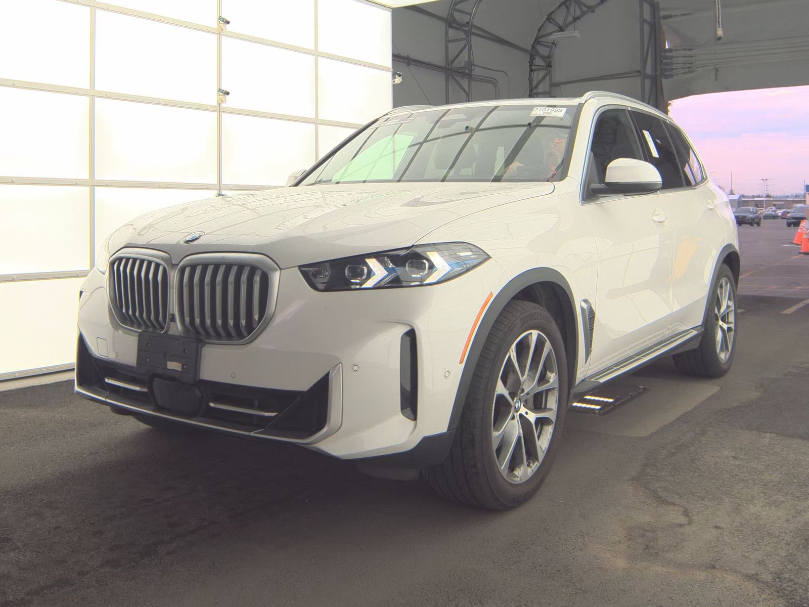 2025 BMW X5 xDrive40i AWD