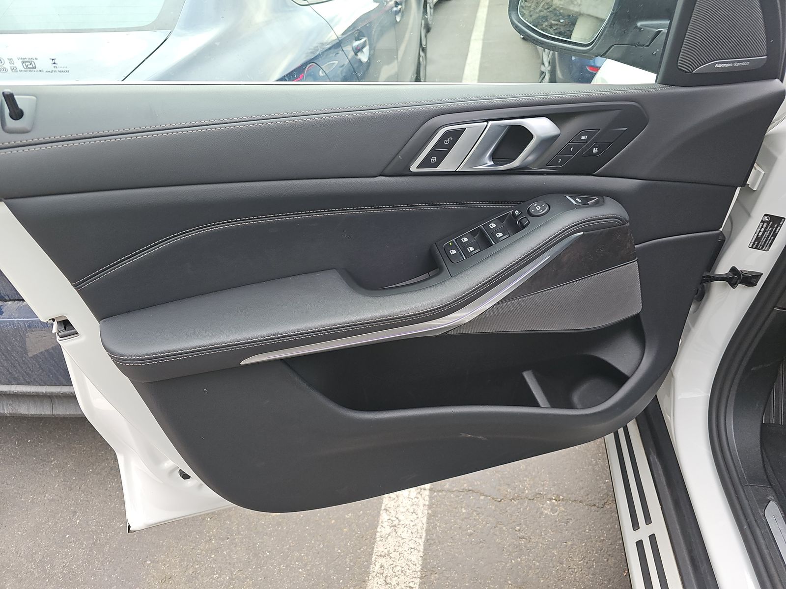 2025 BMW X5 xDrive40i AWD