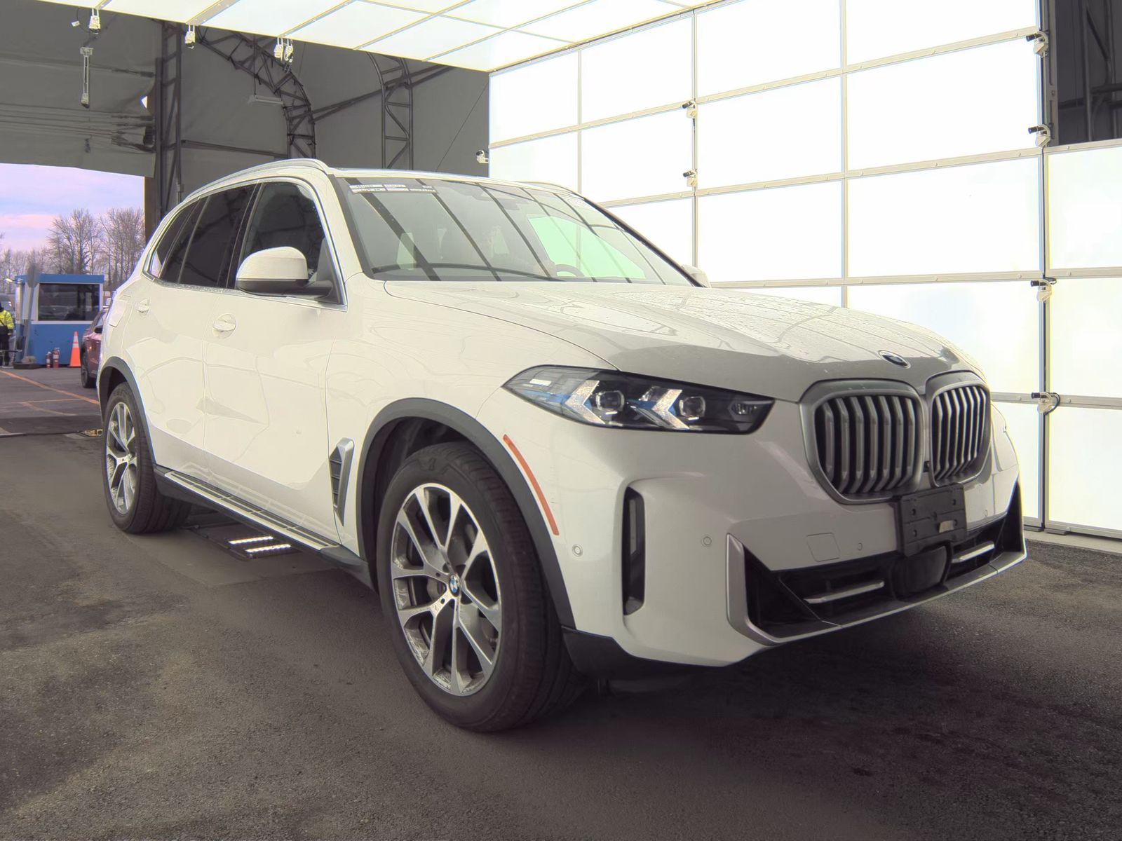2025 BMW X5 xDrive40i AWD