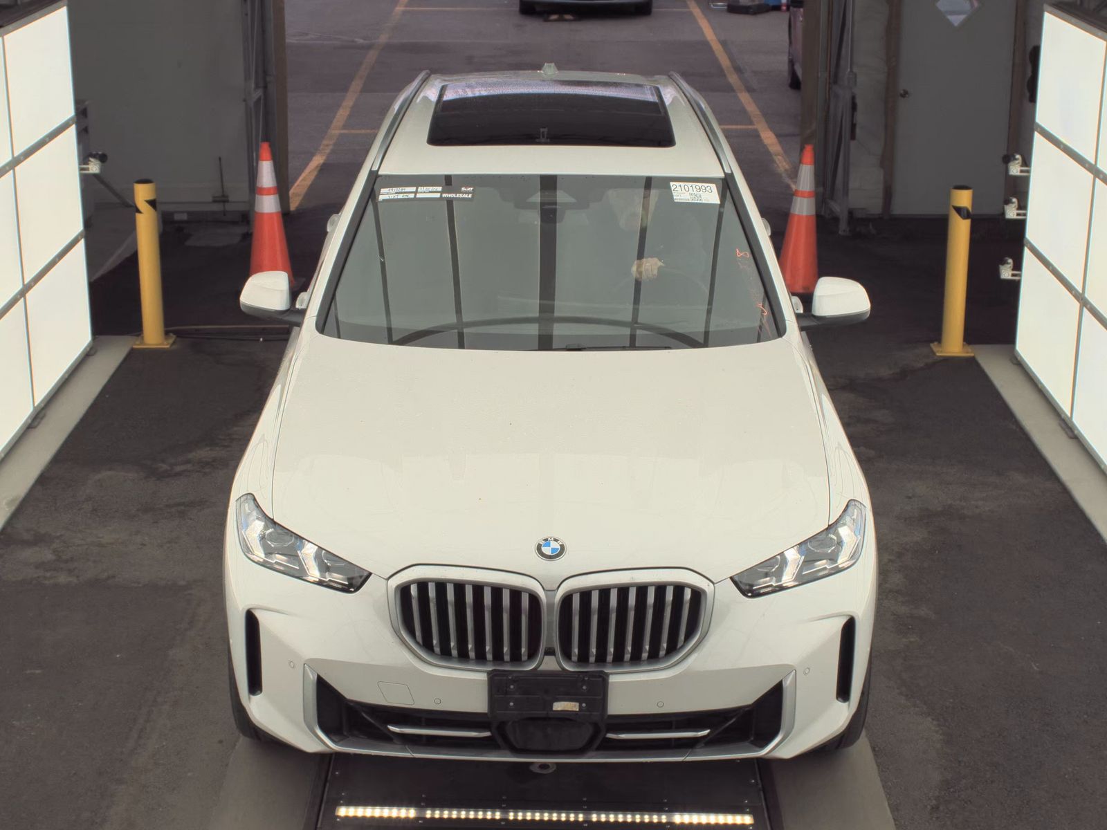 2025 BMW X5 xDrive40i AWD