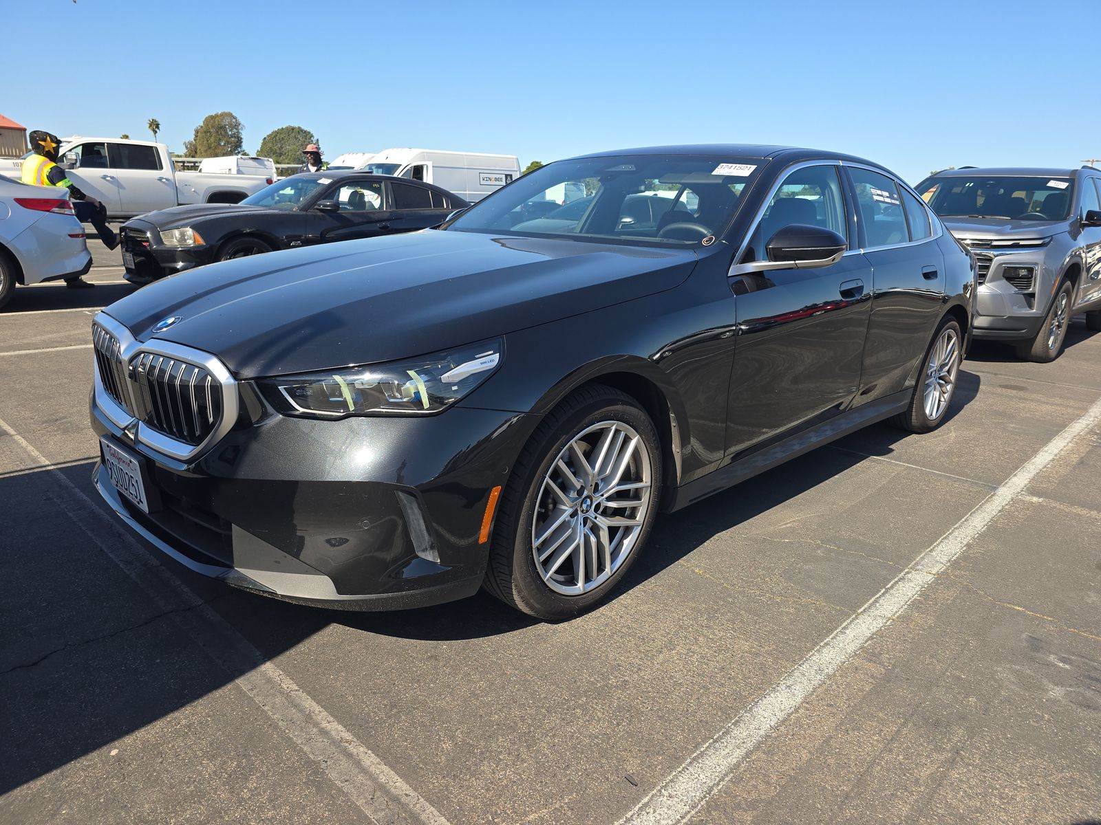 2025 BMW 5 Series 530i RWD