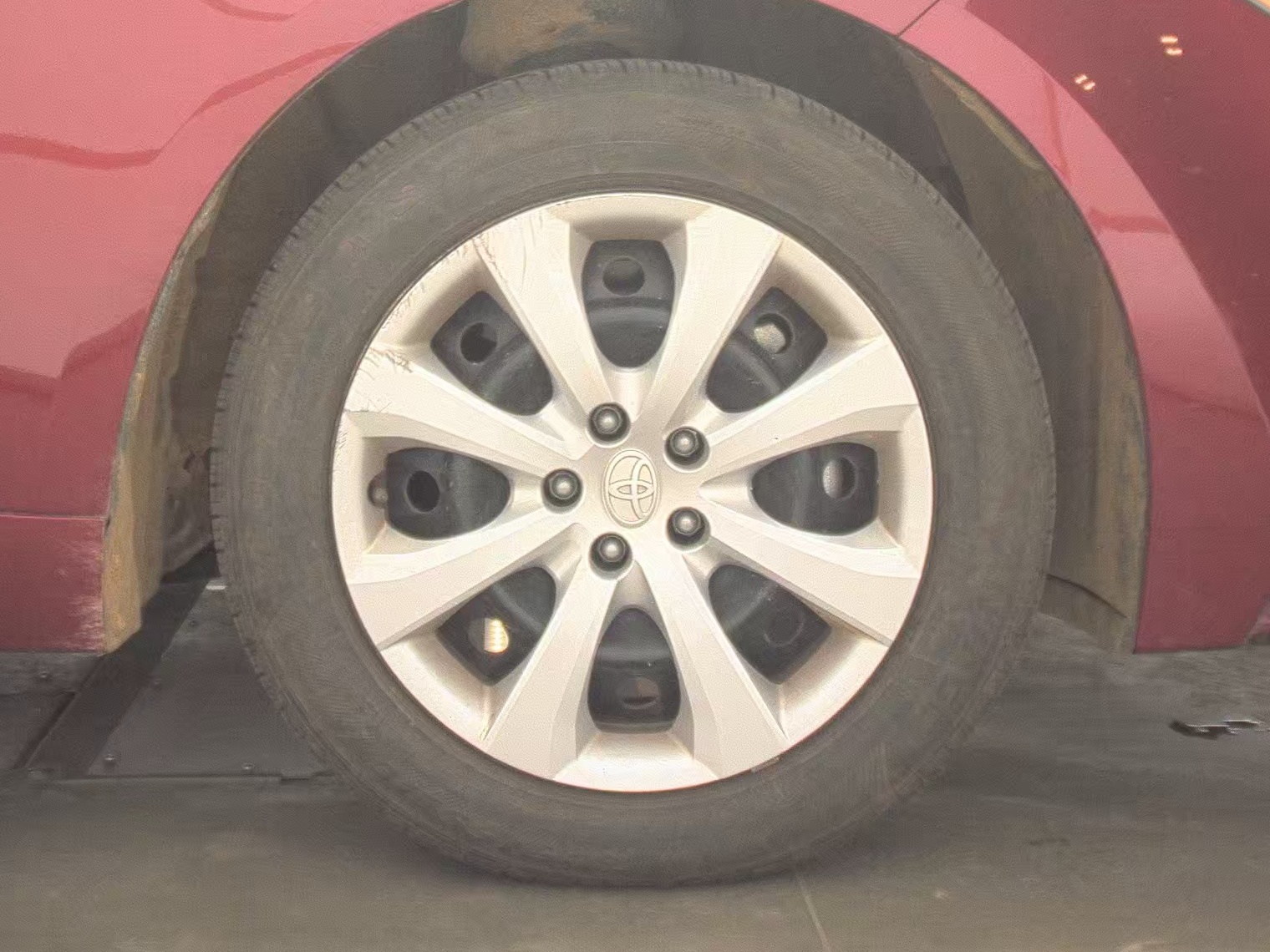 2024 Toyota Corolla LE FWD