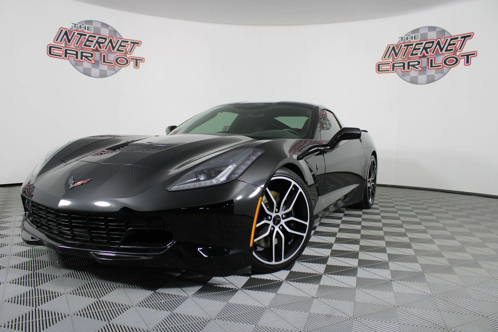 2017 Chevrolet Corvette Stingray Z51 Coupe 1LT