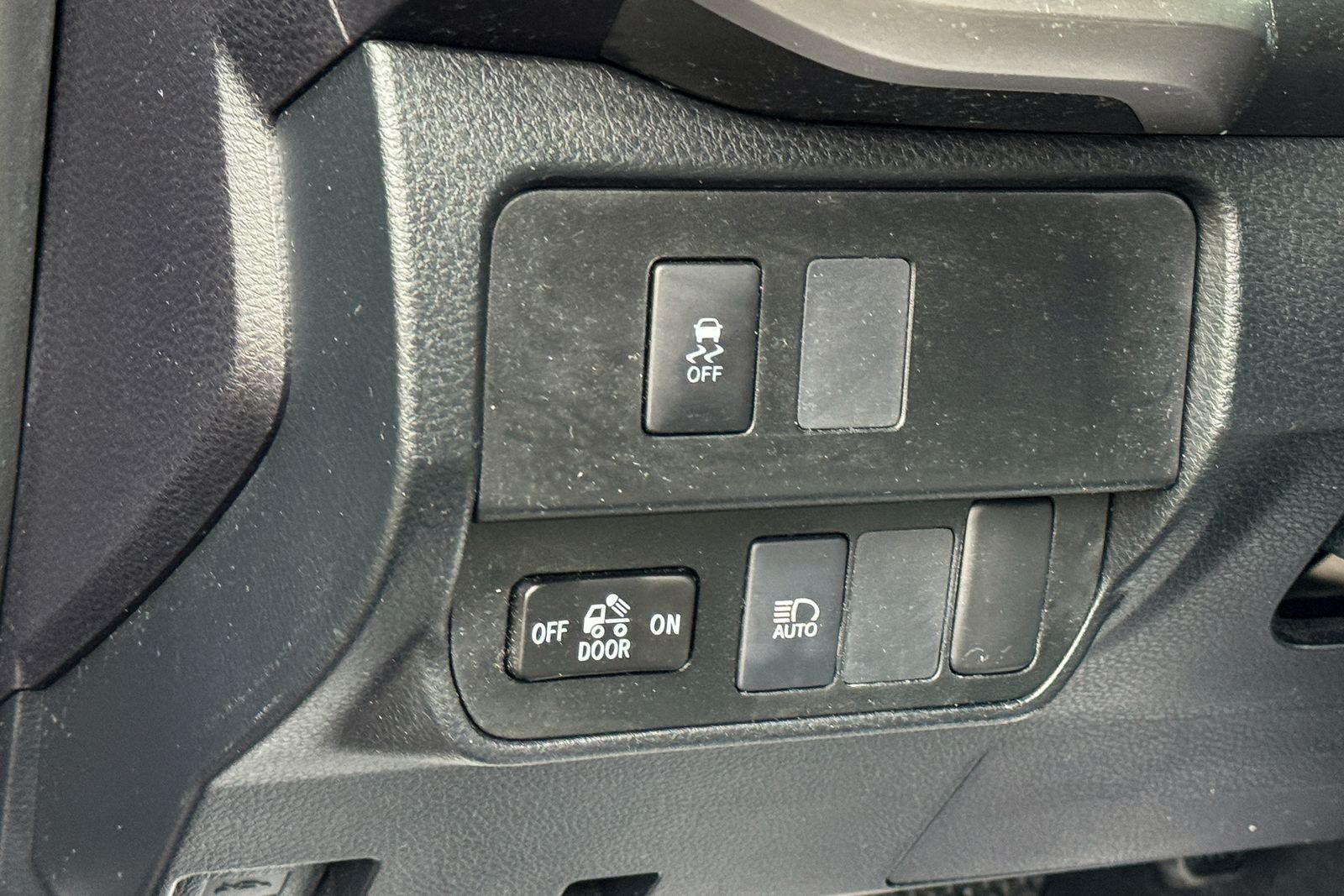 2020 Toyota Tacoma SR5 AWD