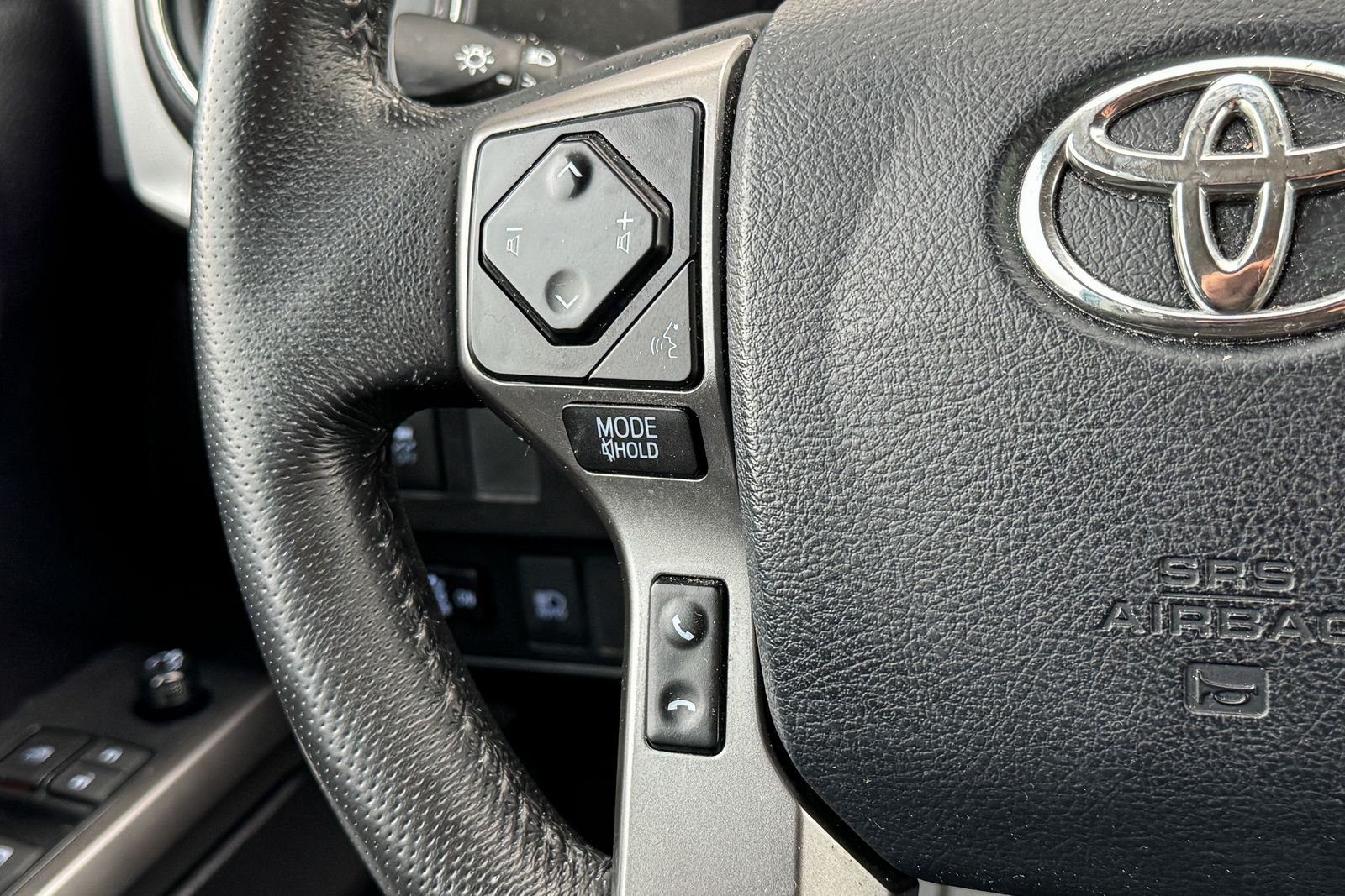 2020 Toyota Tacoma SR5 AWD