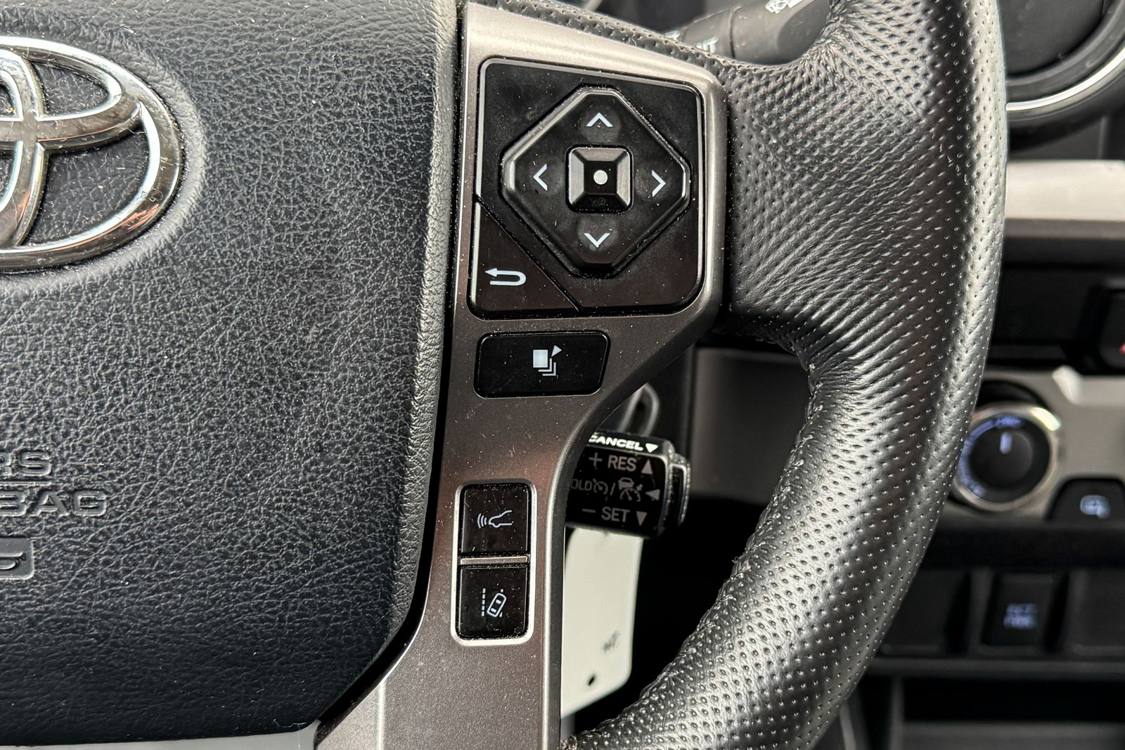 2020 Toyota Tacoma SR5 AWD