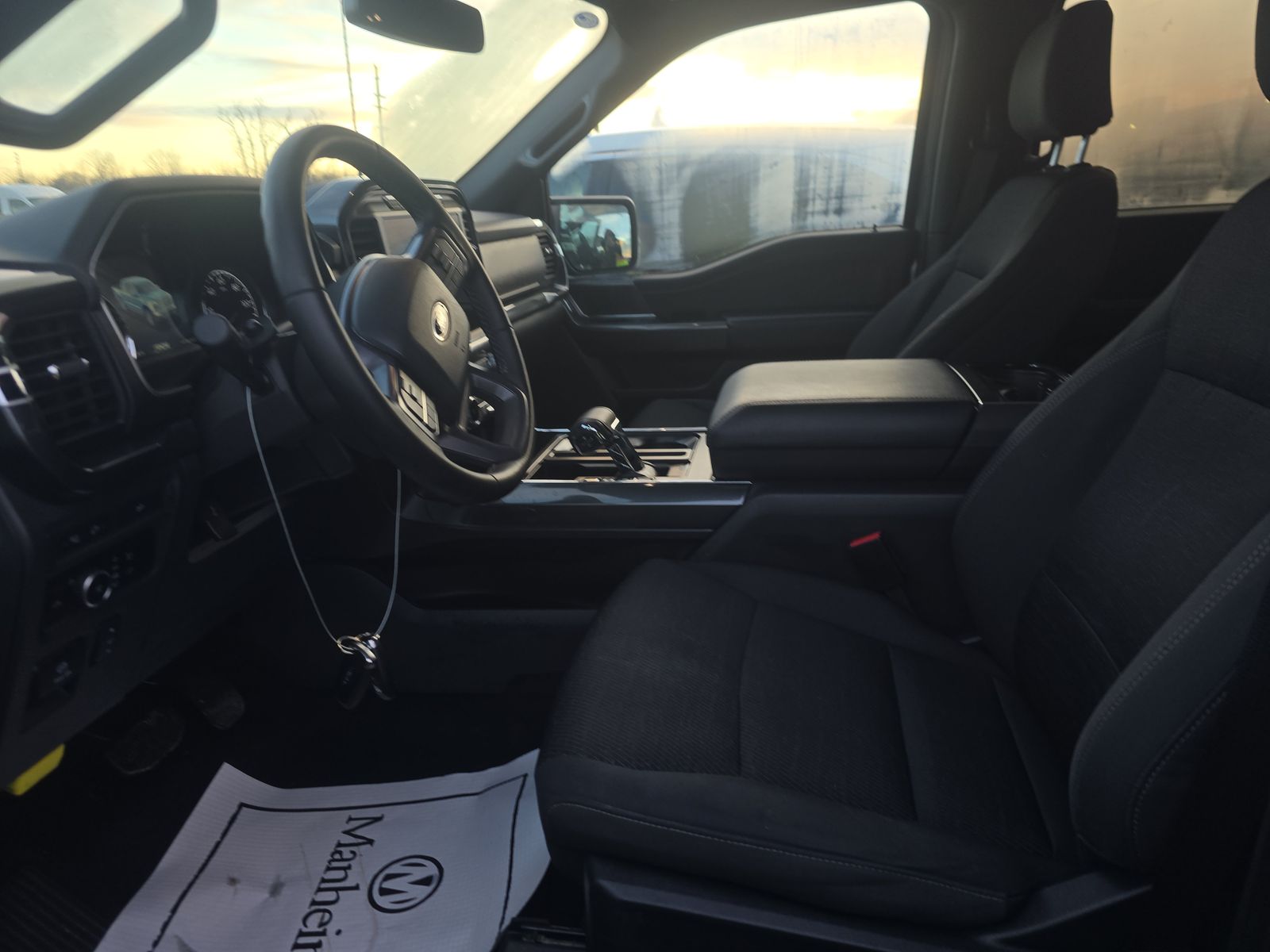 2023 Ford F-150 XLT AWD