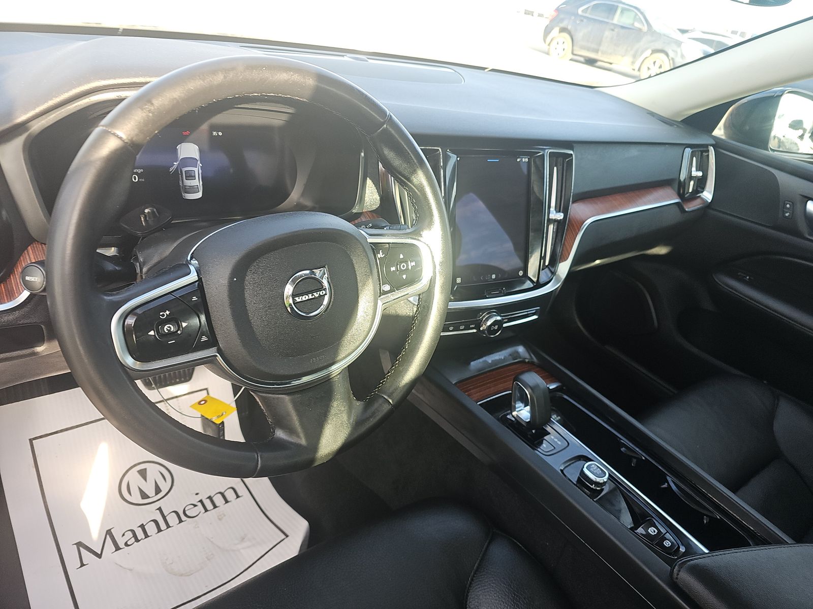 2024 Volvo S60 B5 Plus AWD