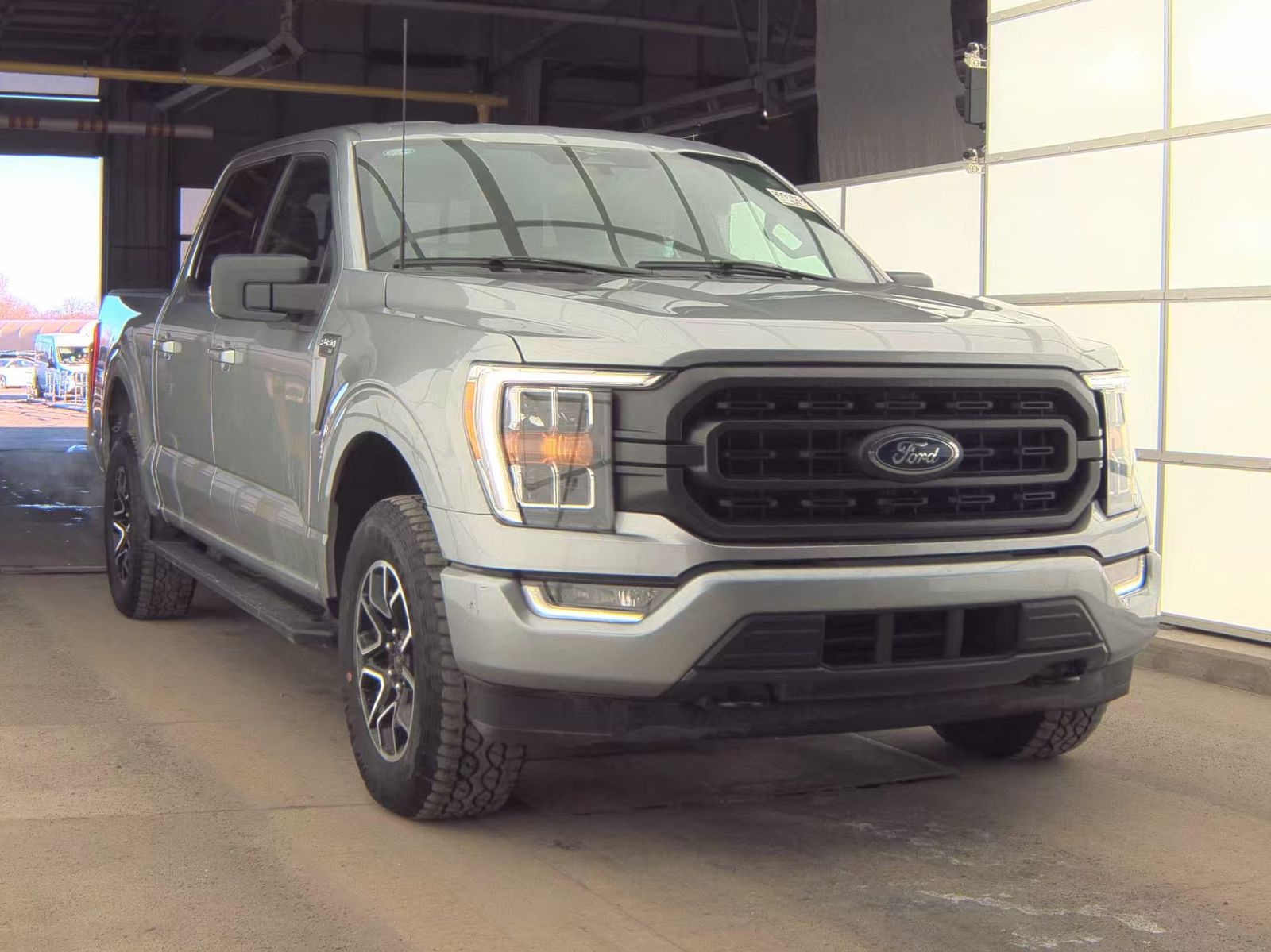 2023 Ford F-150 XLT AWD