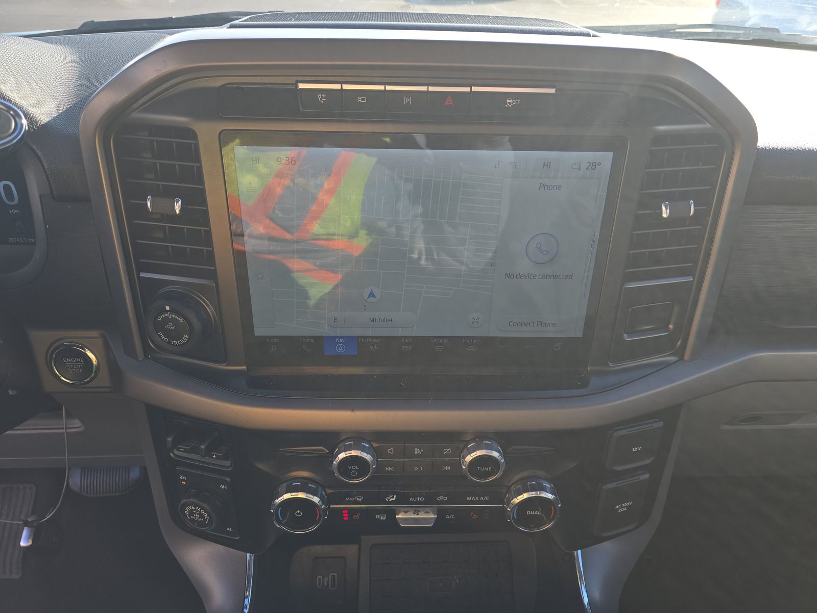 2024 Ford F-150 Hybrid XLT AWD