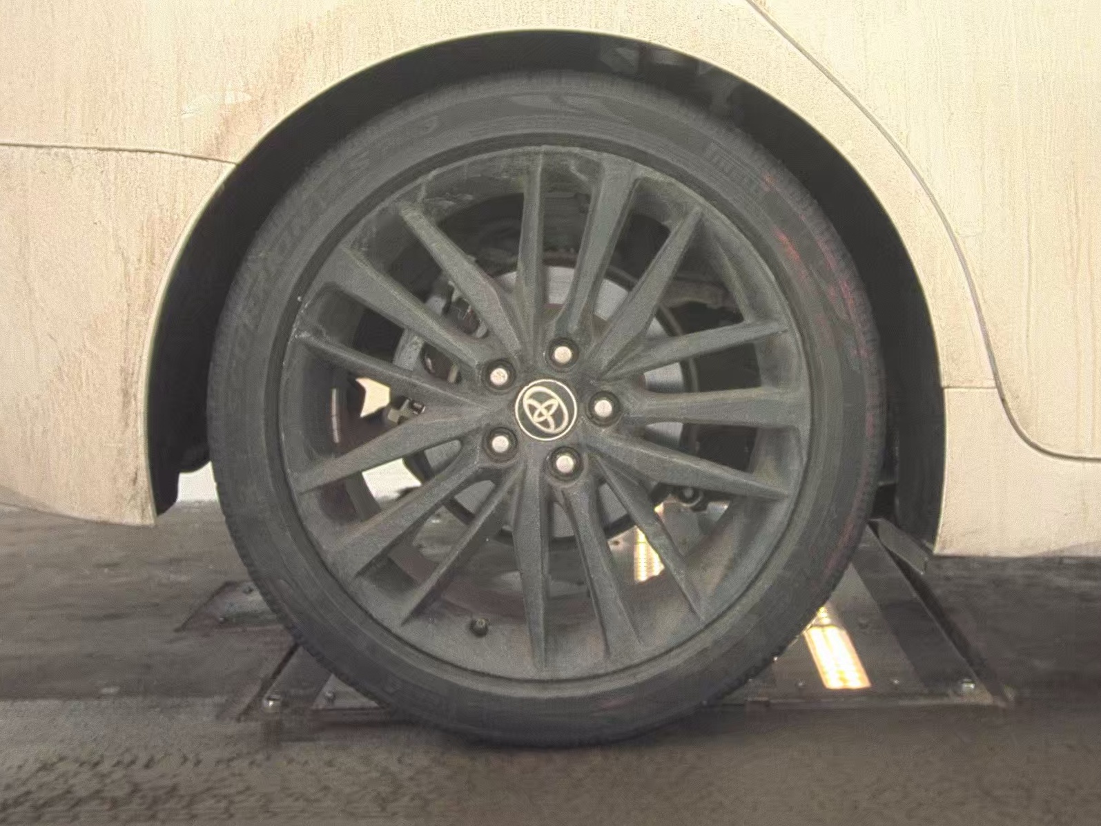 2021 Toyota Camry XSE FWD