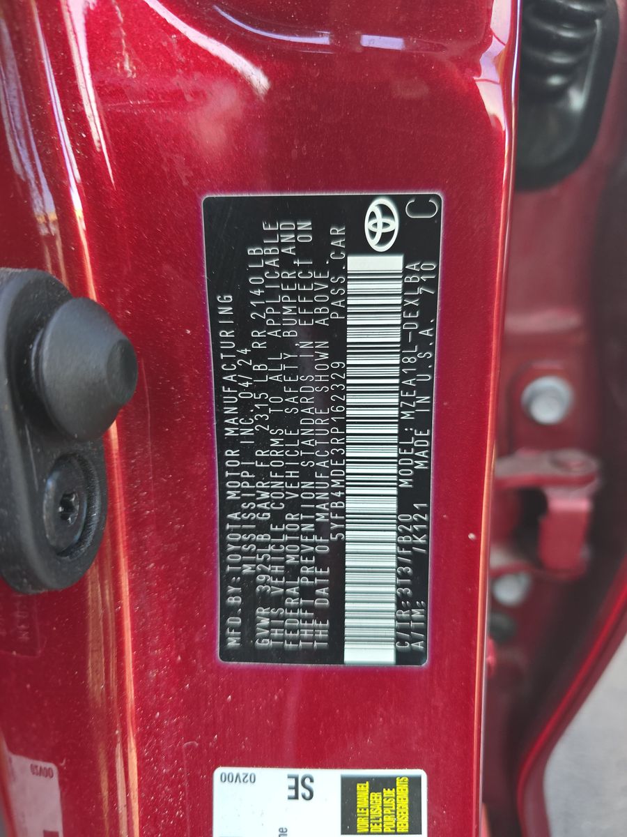 2024 Toyota Corolla LE FWD