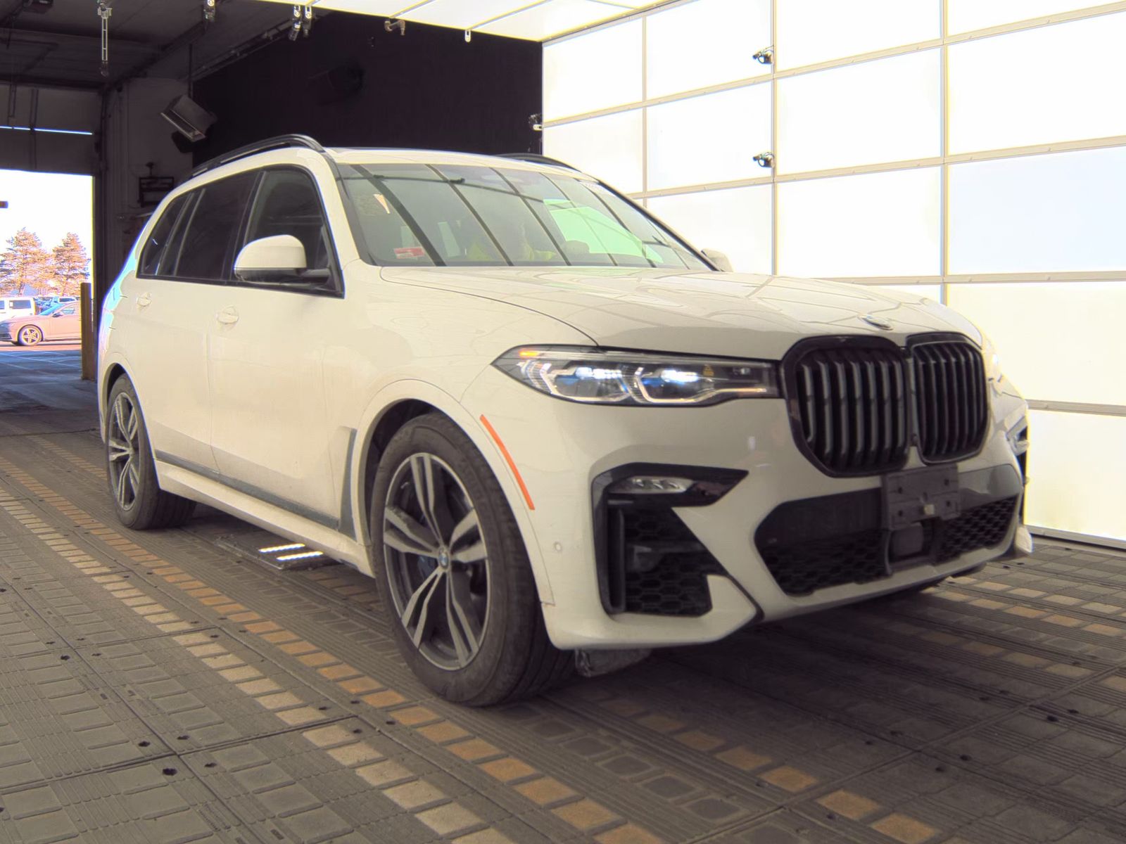 2020 BMW X7 M50i AWD