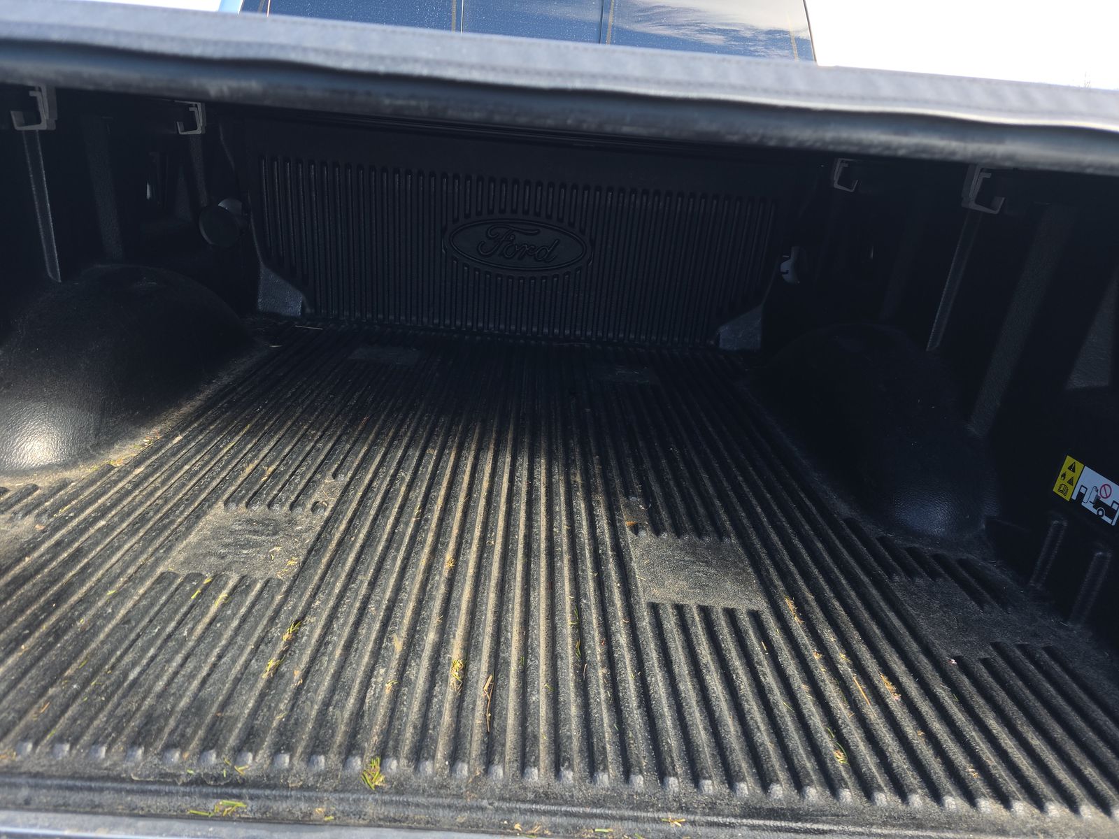 2023 Ford F-150 Platinum AWD