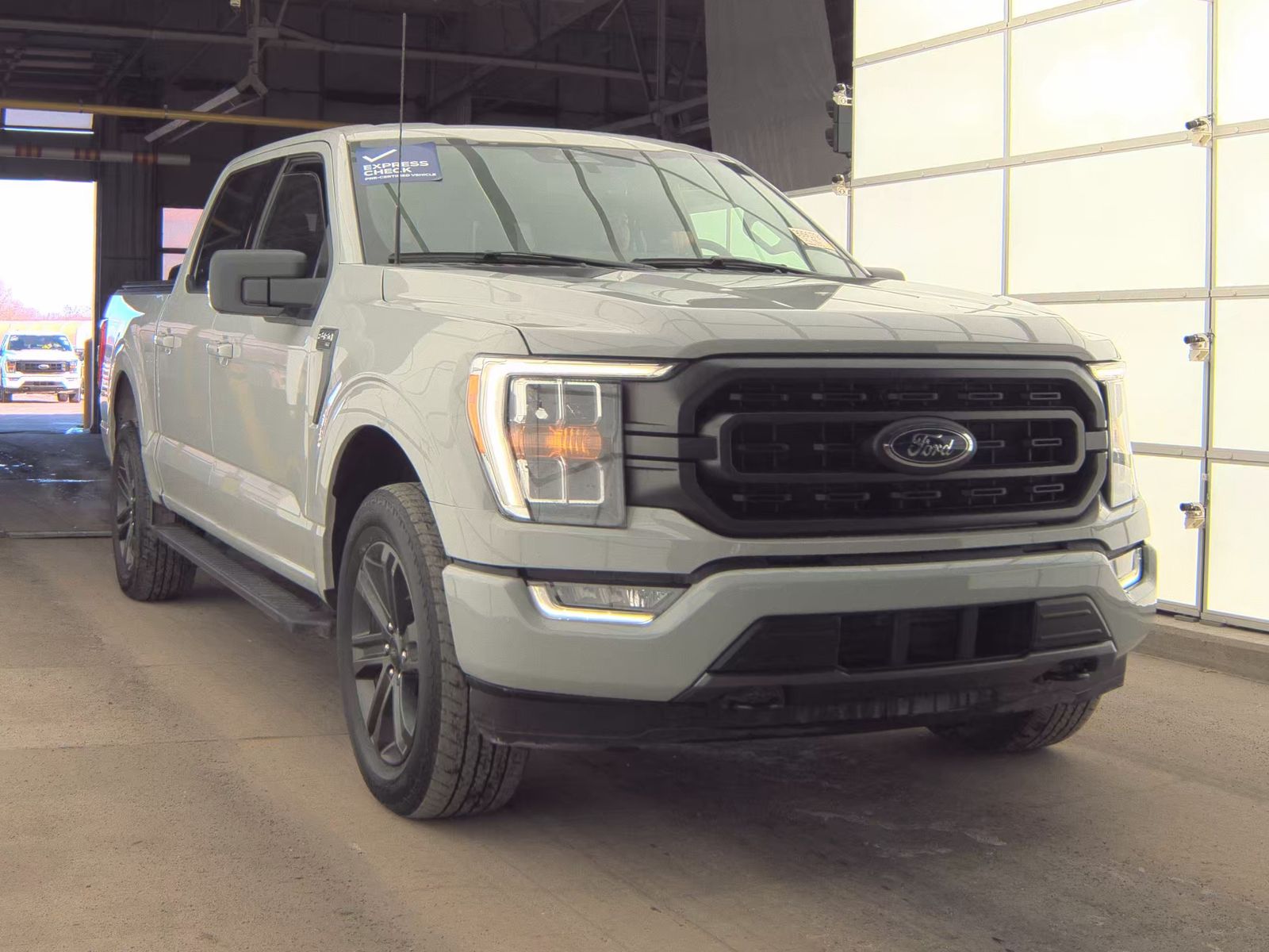 2023 Ford F-150 XLT AWD