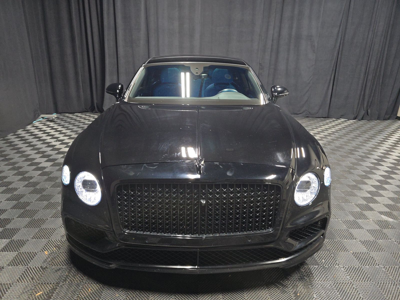 2022 Bentley Flying Spur V8 AWD