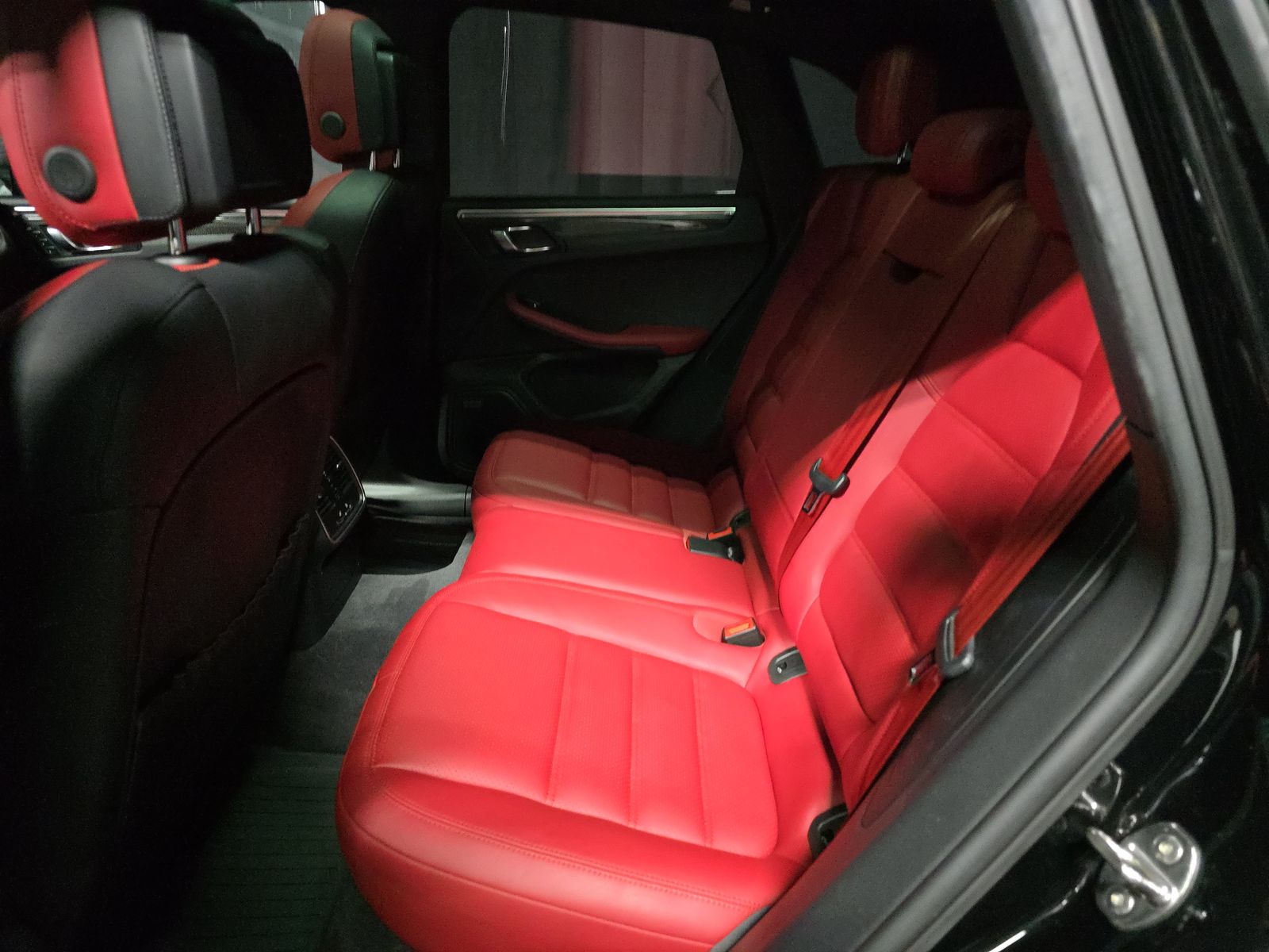 2017 Porsche Macan GTS AWD