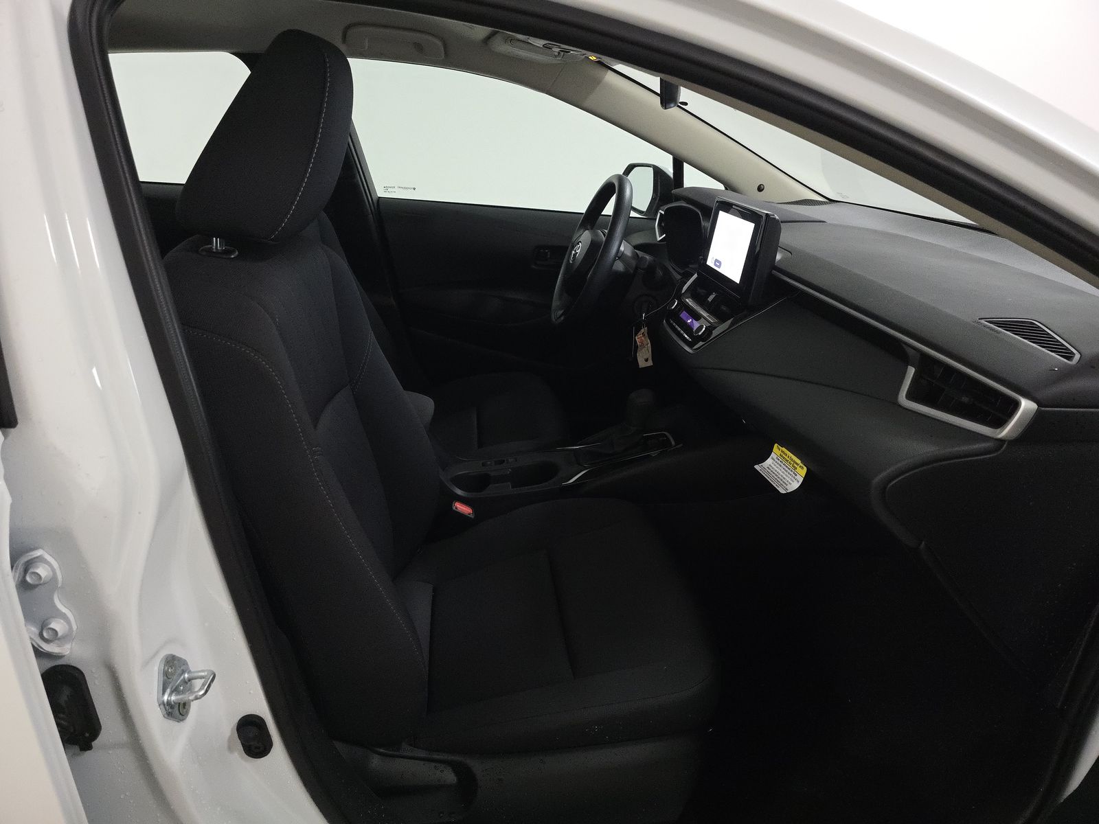 2025 Toyota Corolla LE FWD