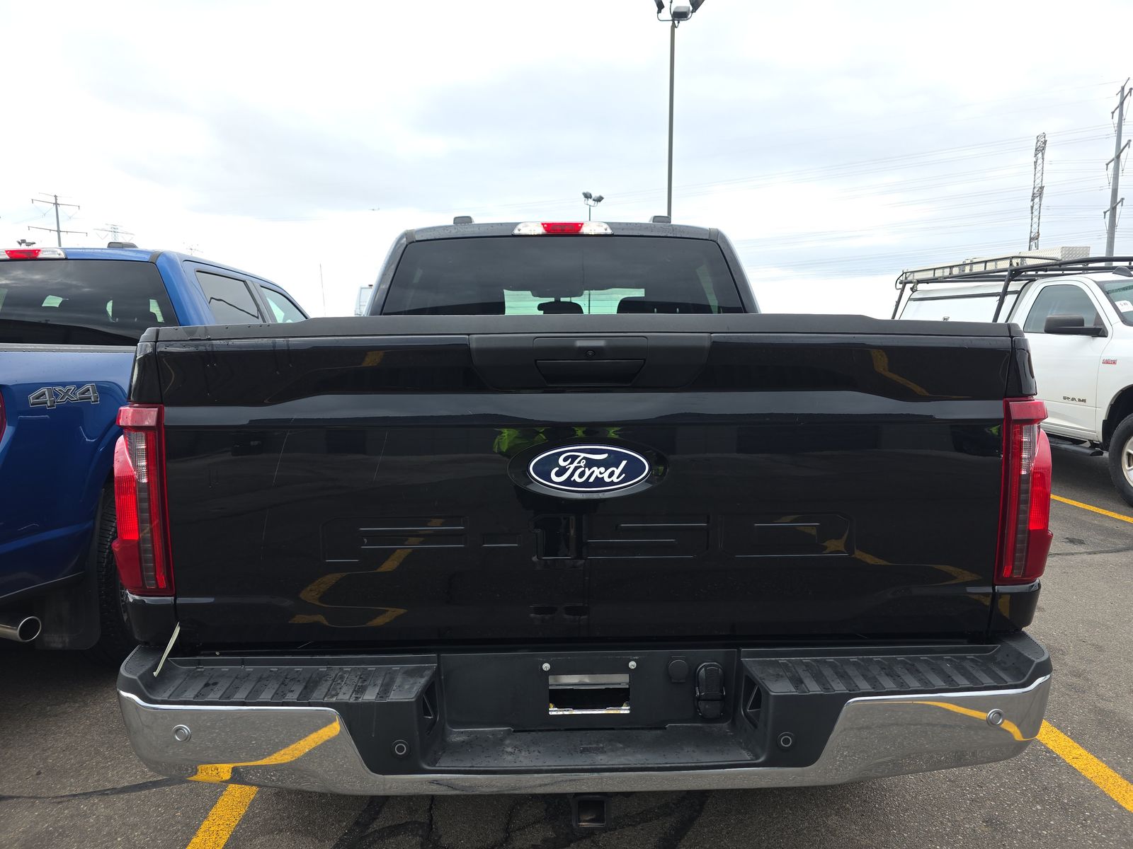 2025 Ford F-150 XLT AWD