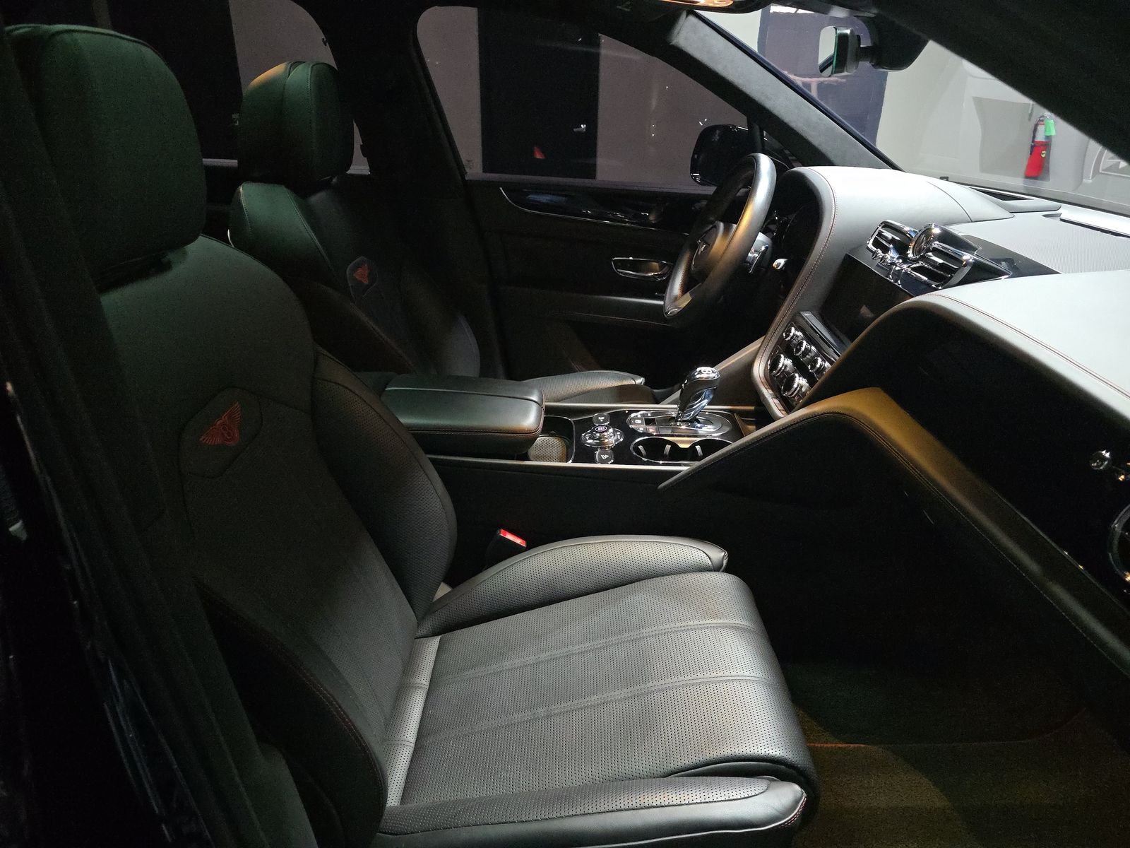 2022 Bentley Bentayga V8 AWD