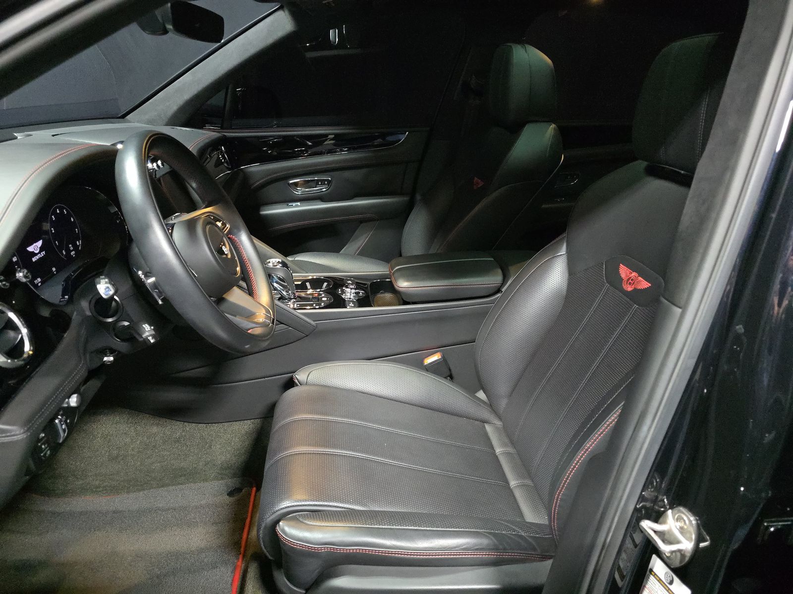 2022 Bentley Bentayga V8 AWD