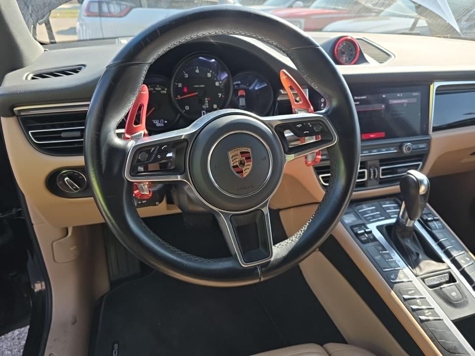 2020 Porsche Macan Base AWD