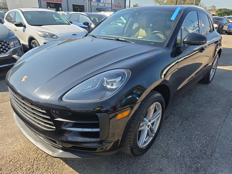 2020 Porsche Macan Base AWD